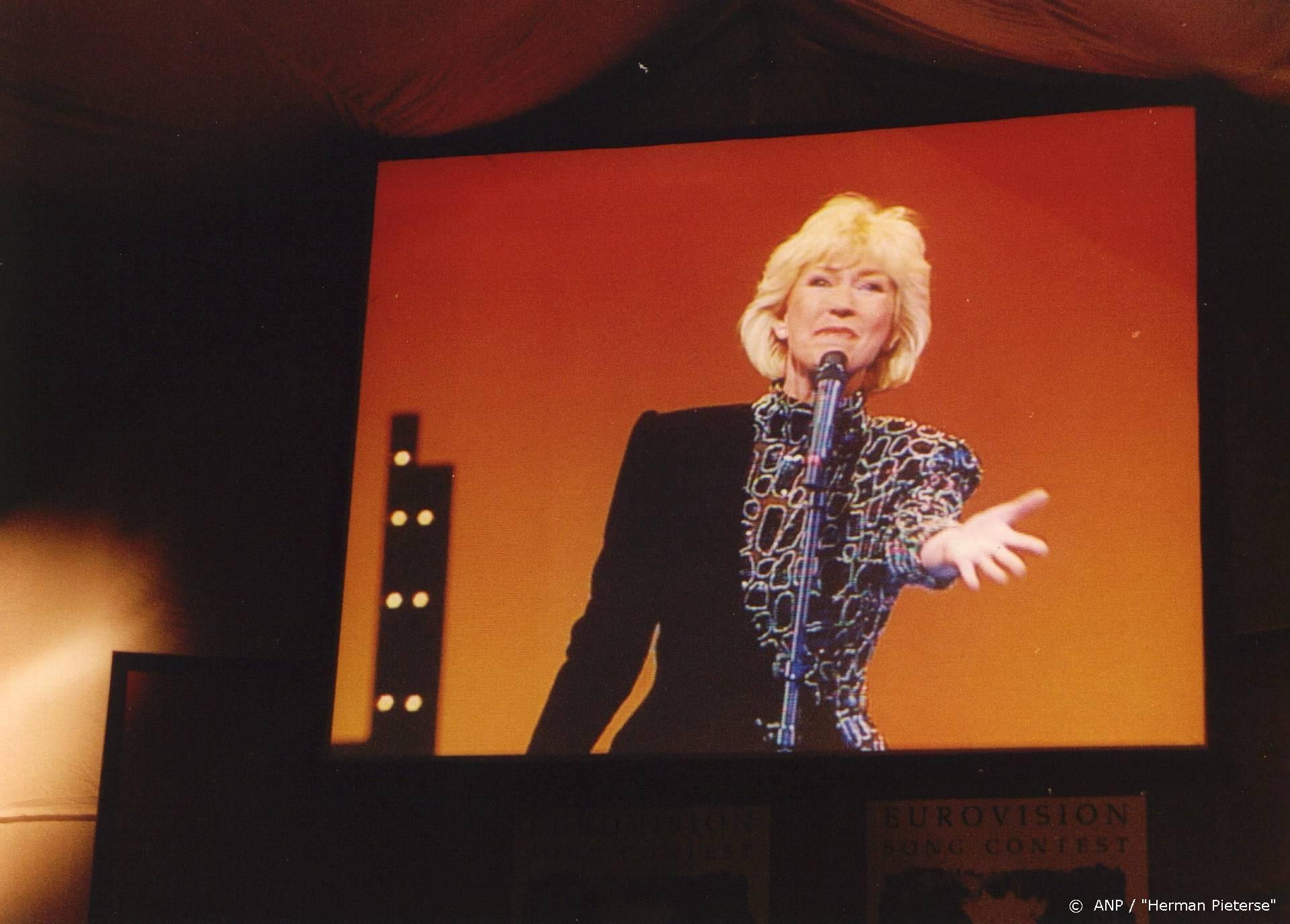Willeke Alberti zoekt verdwenen songfestivaljurk uit 1994
