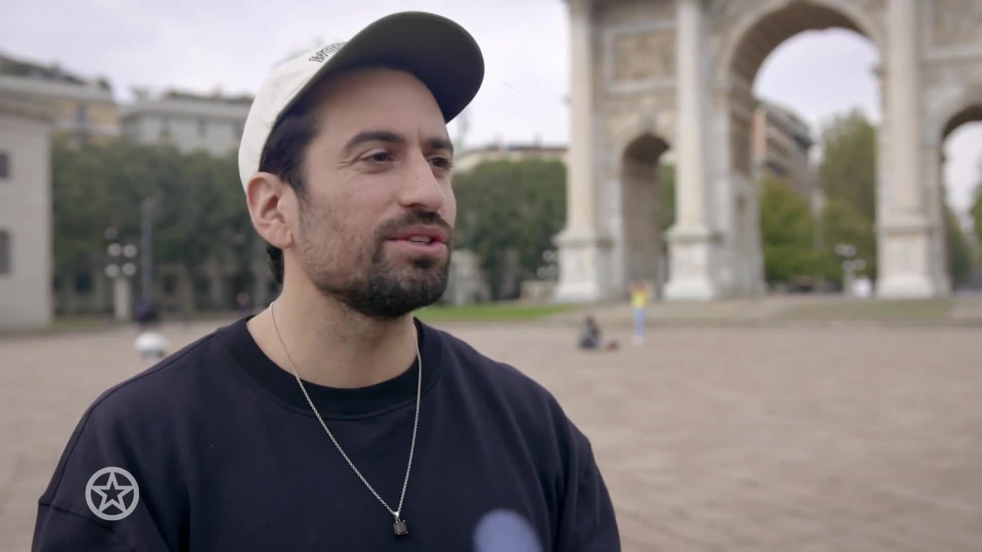 Dotan openhartig over trollenleger