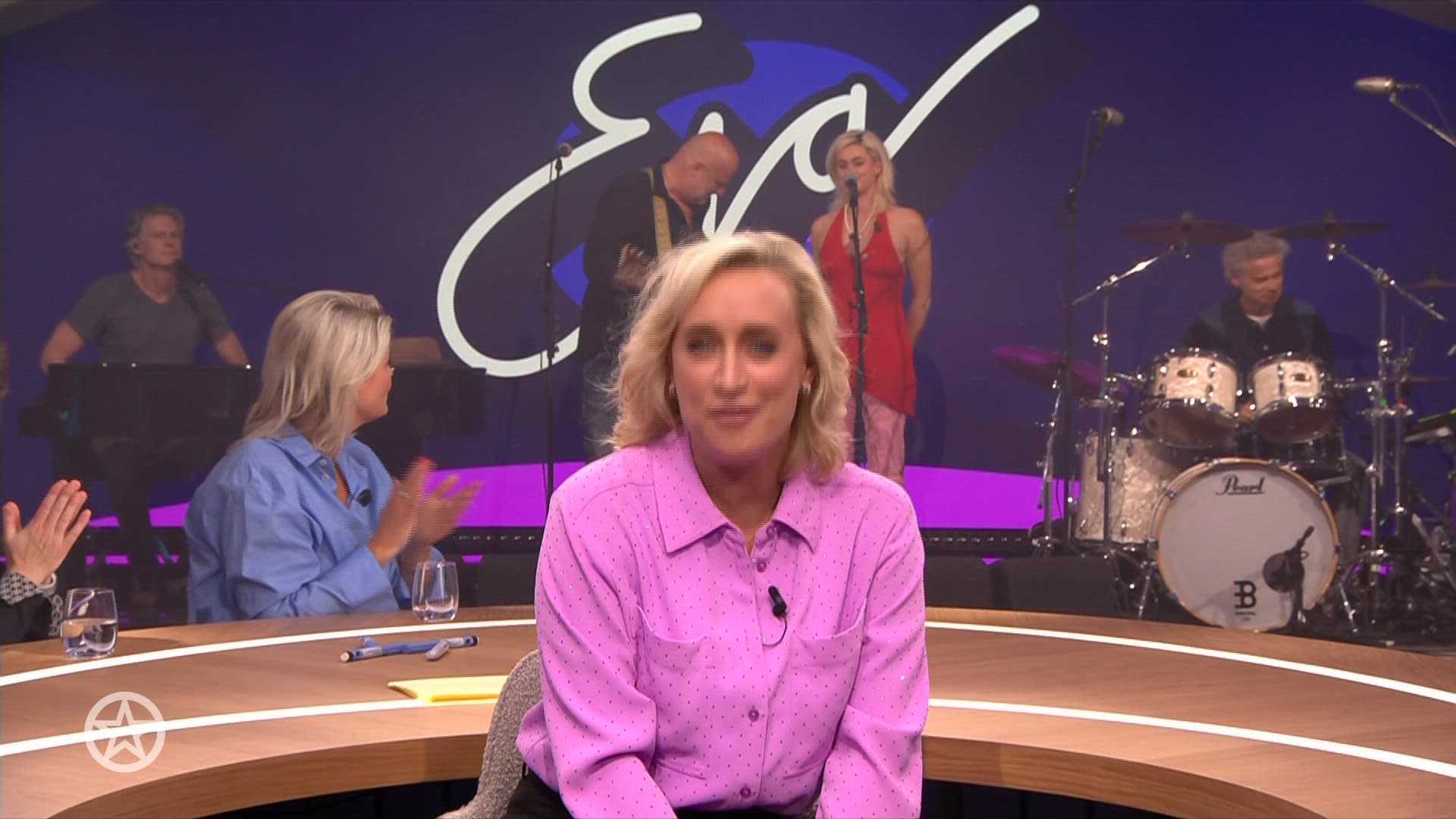 Eva Jinek sluit eerste seizoen van eigen talkshow af