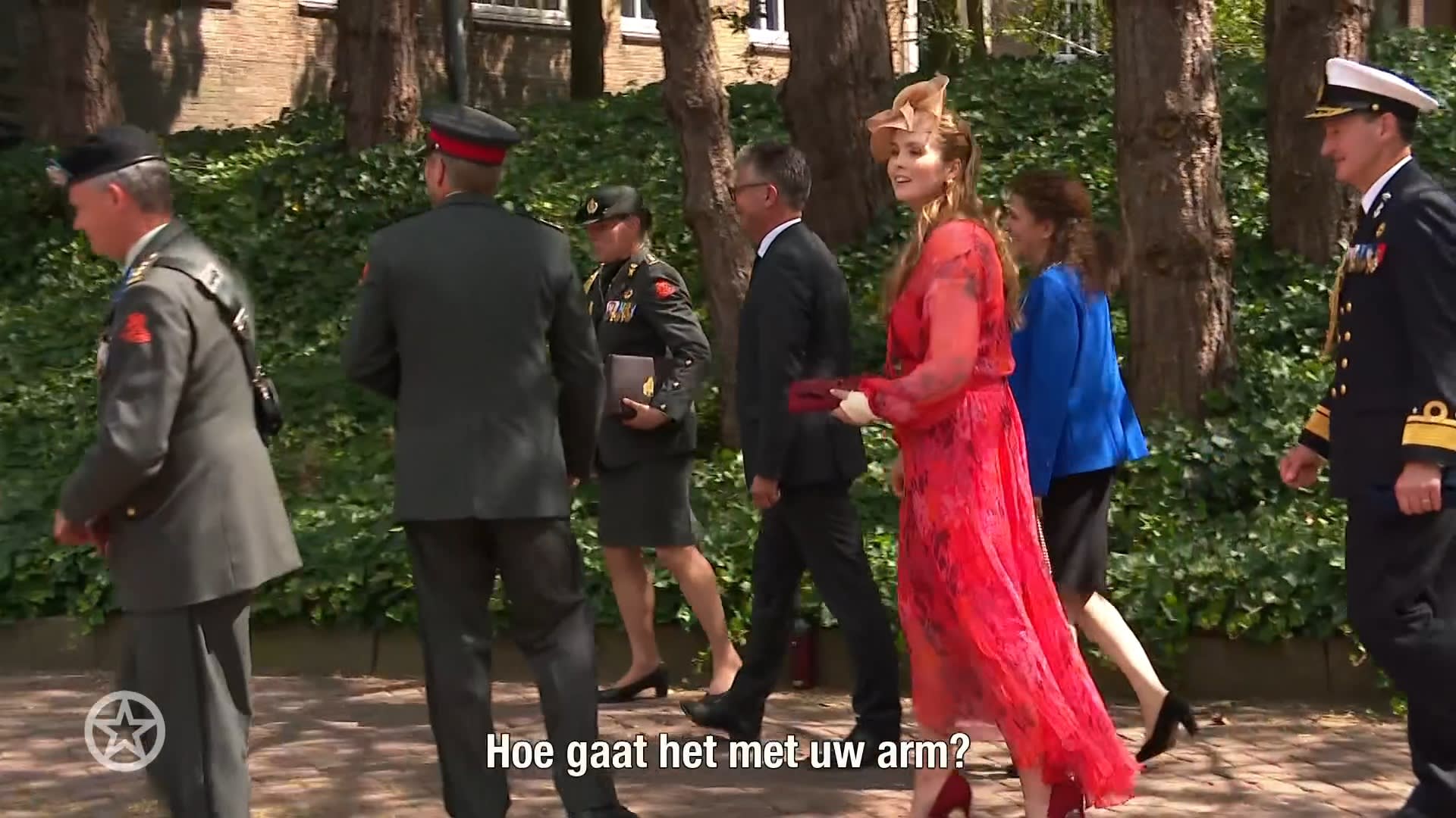 Prinses Amalia over gebroken arm: 'Doet nog pijn...' | Shownieuws