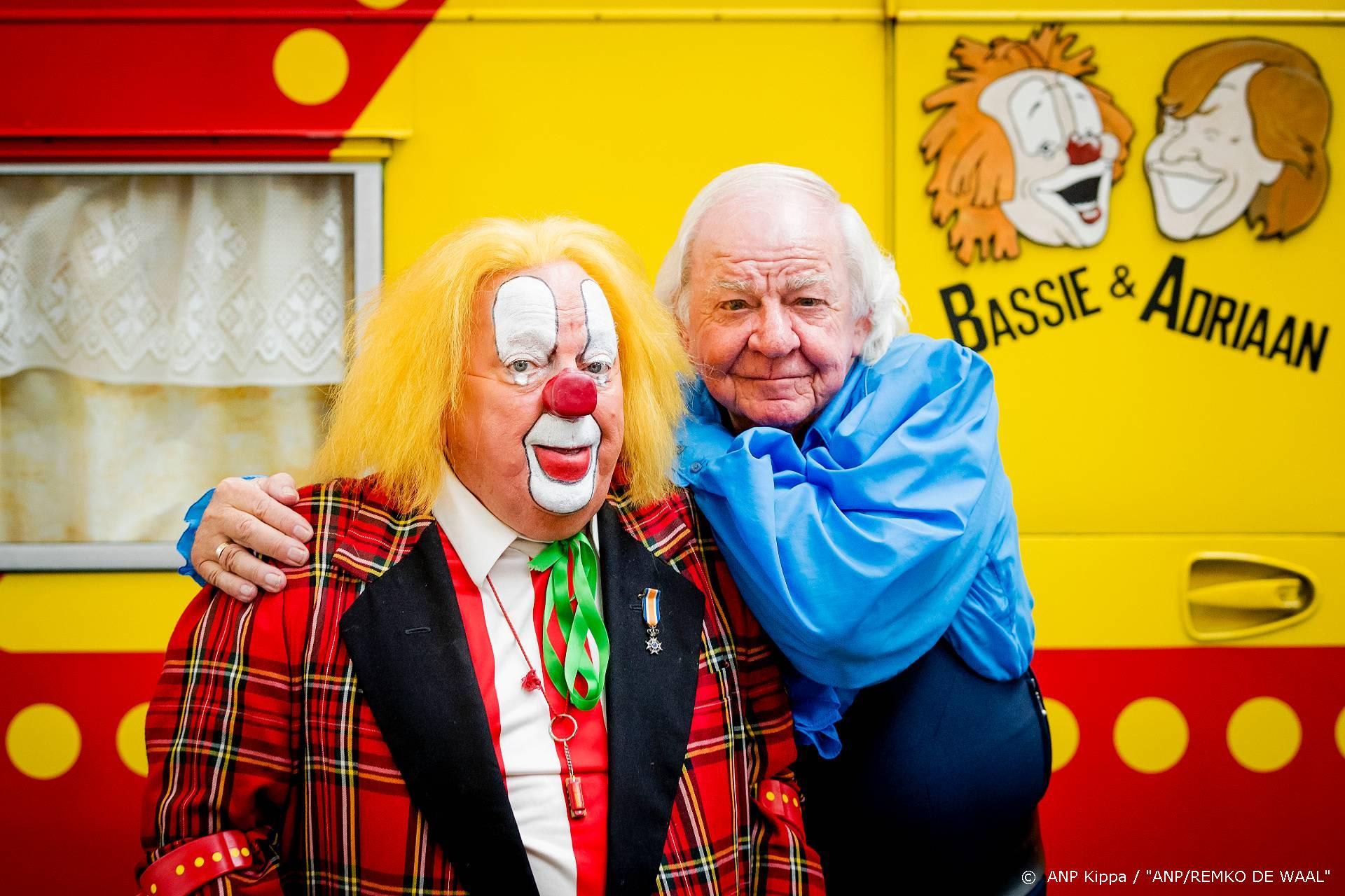 Duizenden kenners strijden om titel grootste Bassie &amp; Adriaanfan