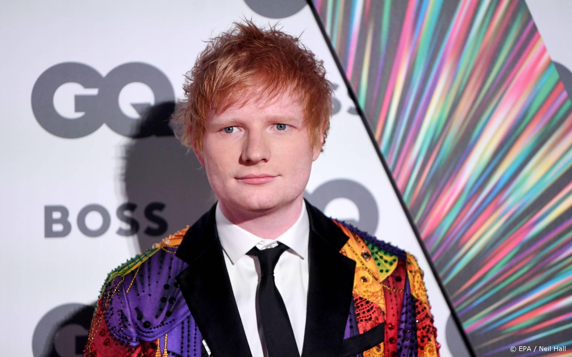 Volkskrant-journalist walgt van Ed Sheeran-shows: '1 ster'