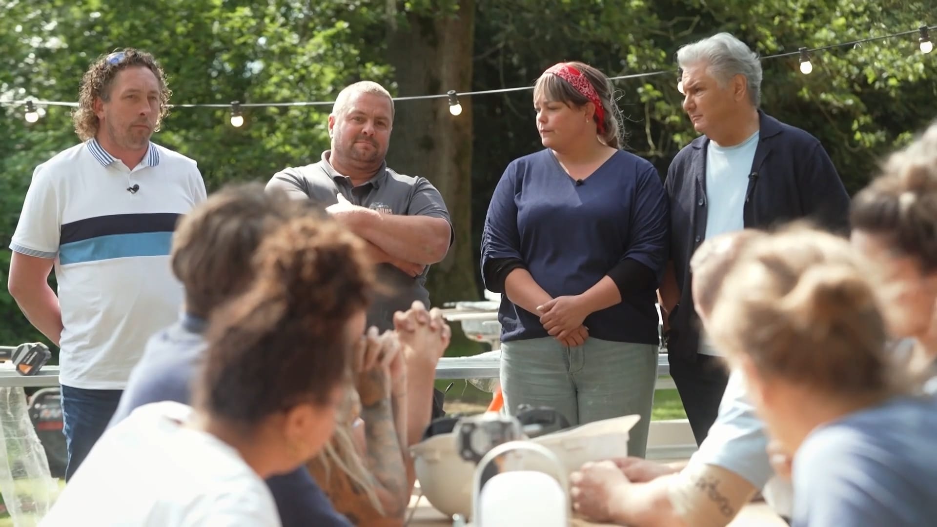 Katja komt weer terug en heeft wat te zeggen tegen de rest