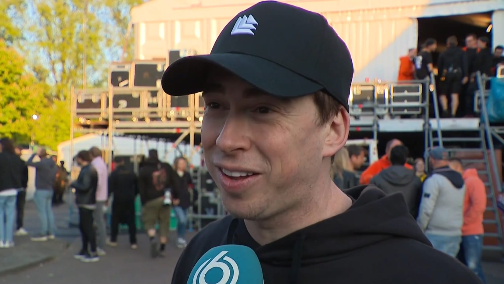 Hardwell na vier jaar weer op het podium