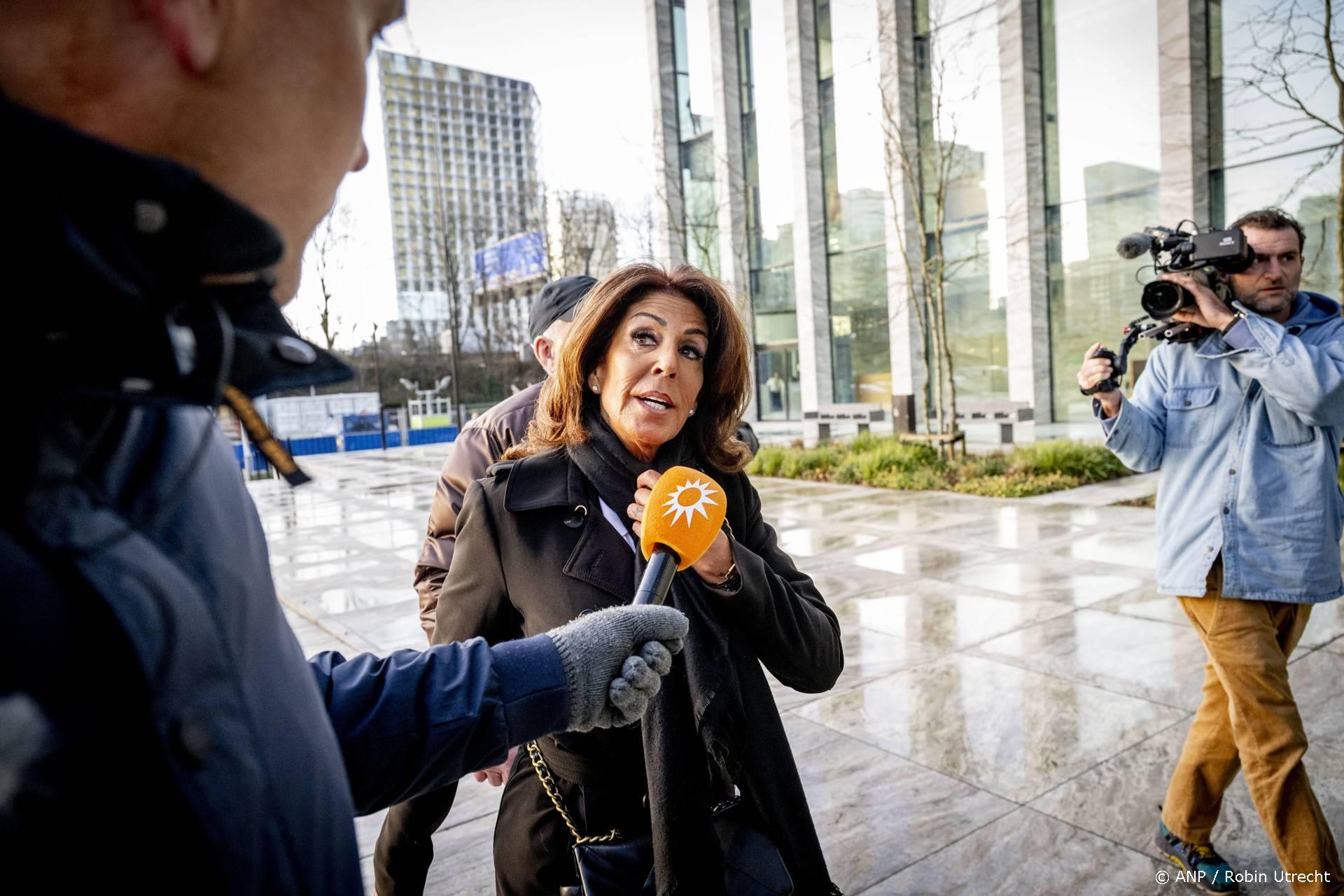 Rachel Hazes trots op Hazes-cover