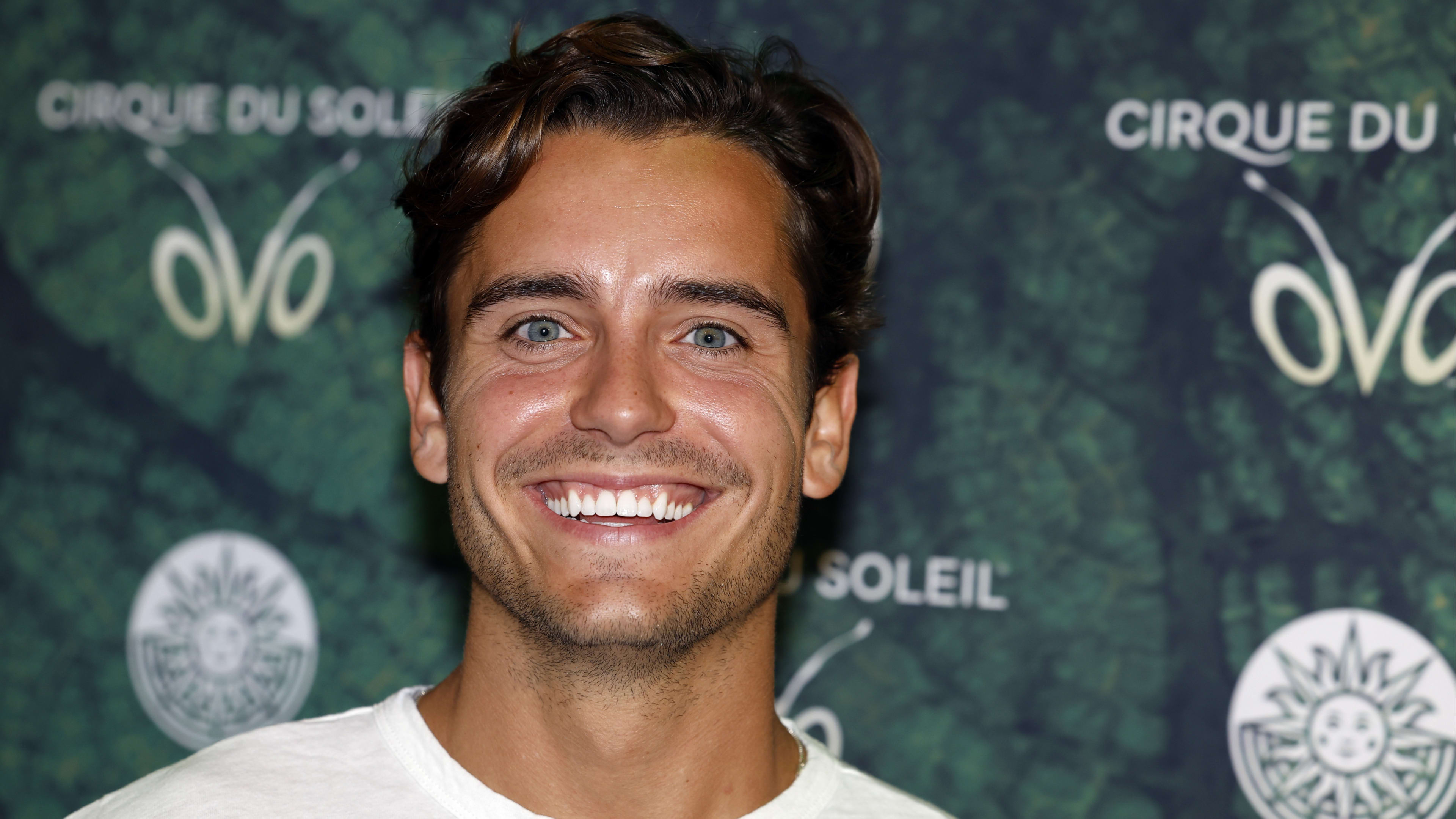 Gigantische presentatieklus voor Floris Göbel Shownieuws