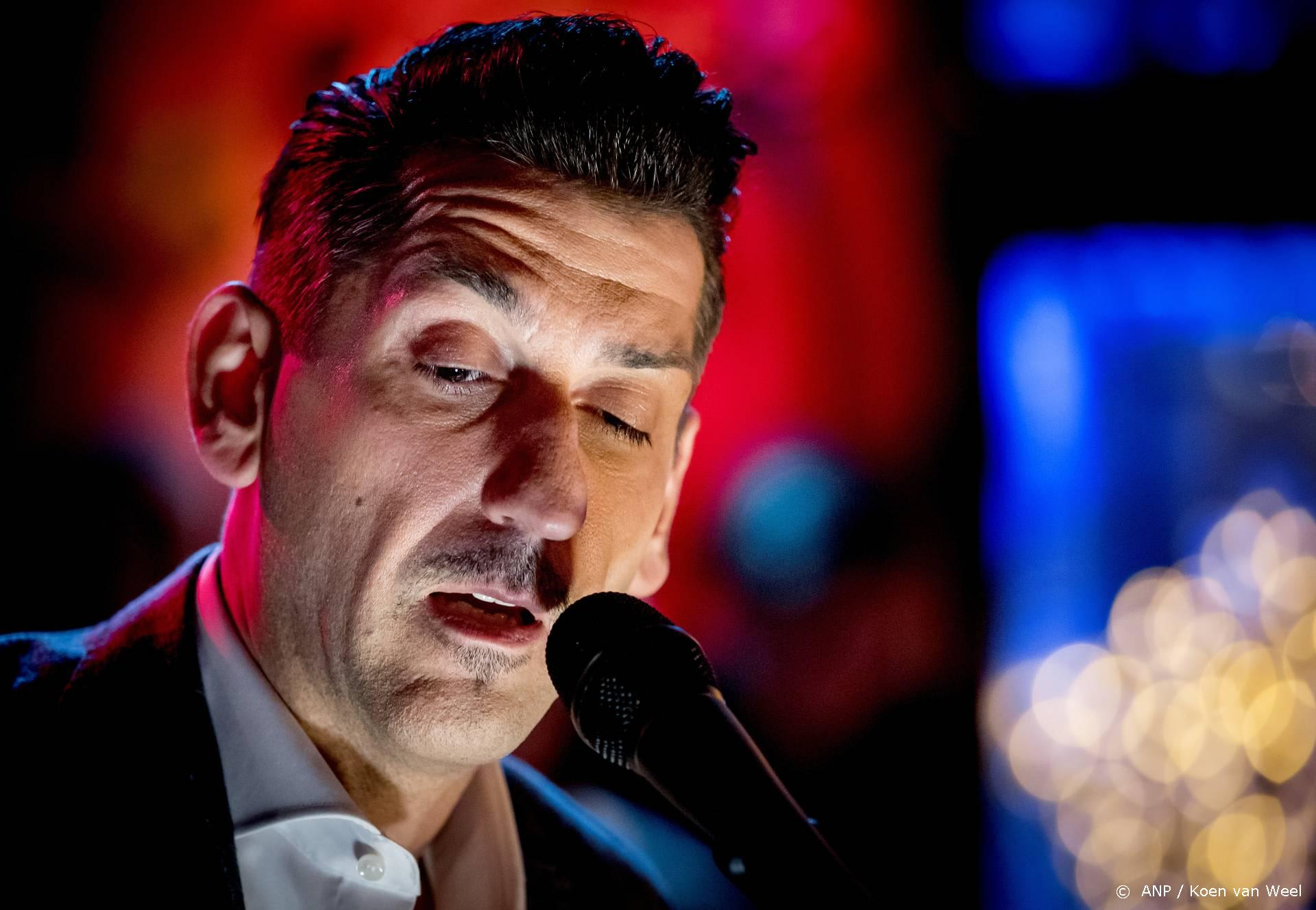 Danny Vera neemt emotioneel afscheid van VI