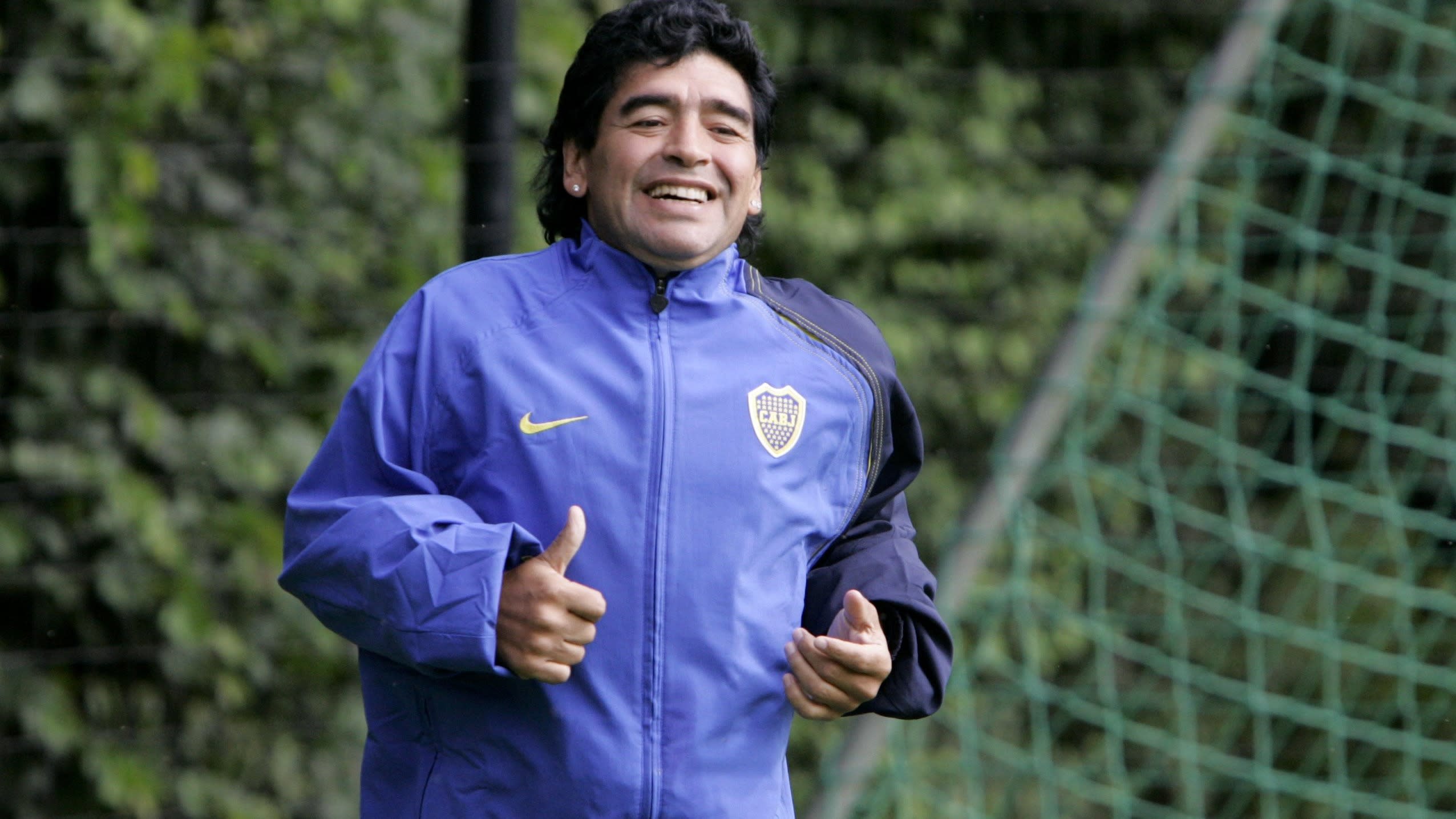 Maradona donderdag al begraven