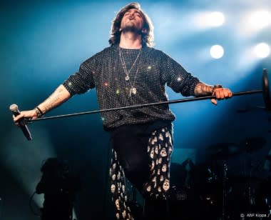Waylon woedend na identiteitsfraude op social media