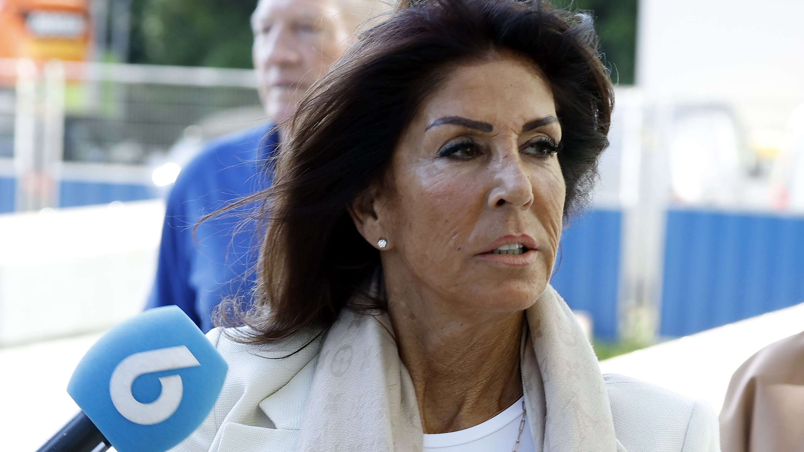 'Zus van Rachel Hazes' in Winter Vol Liefde