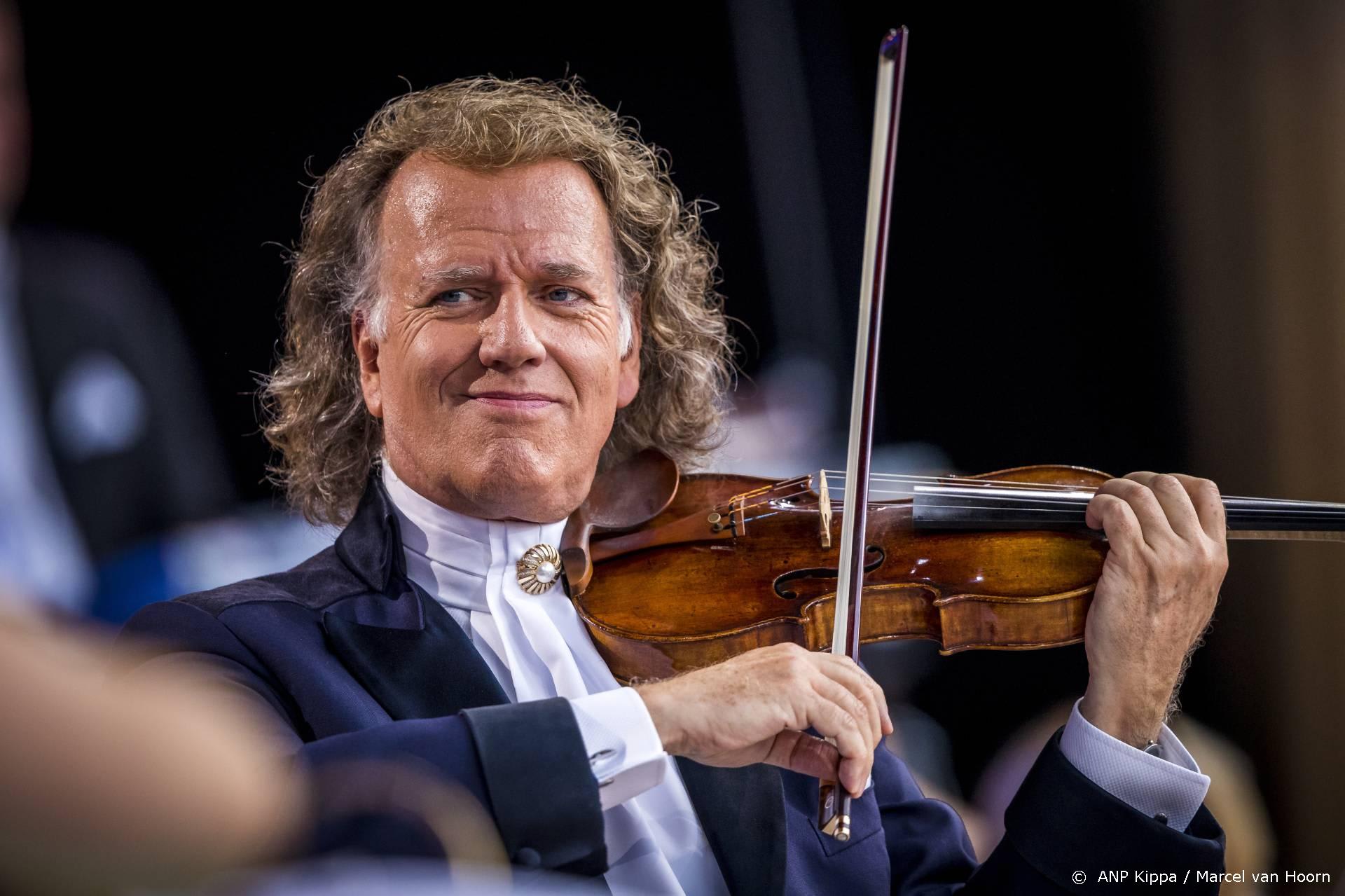 André Rieu kondigt derde kerstconcert in Maastricht aan