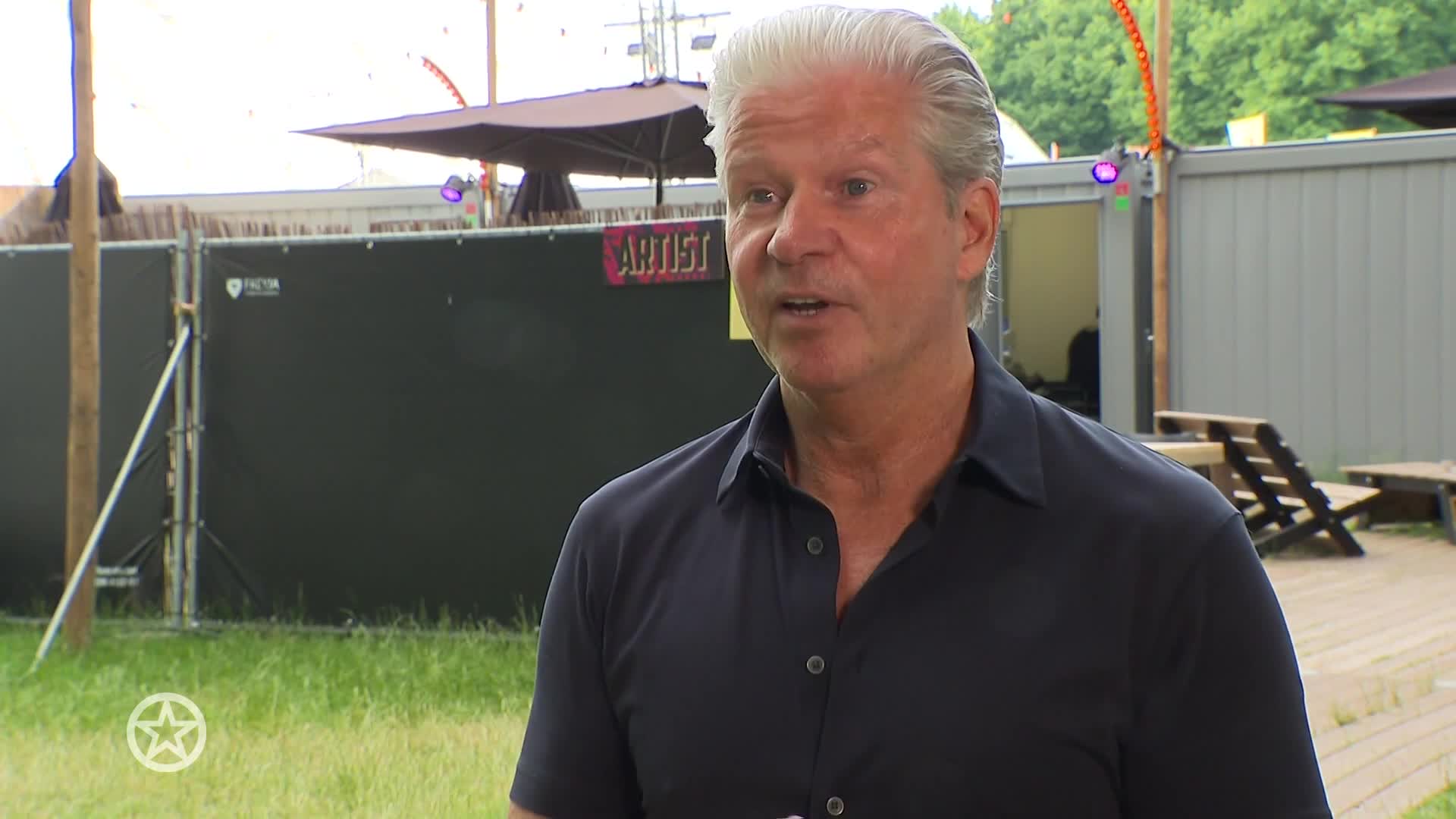 ZIEN: Dries Roelvink bereidt zich in Rome voor op inzending Songfestival-hit