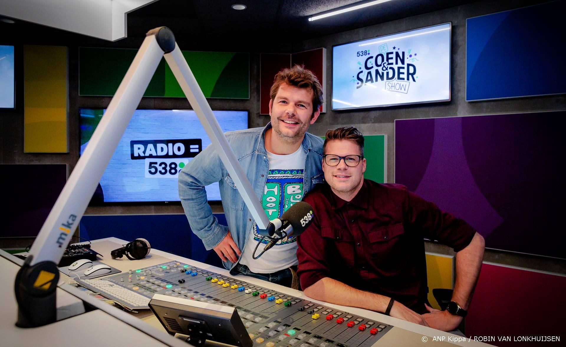 Coen en Sander vieren radiojubileum met langste middagshow