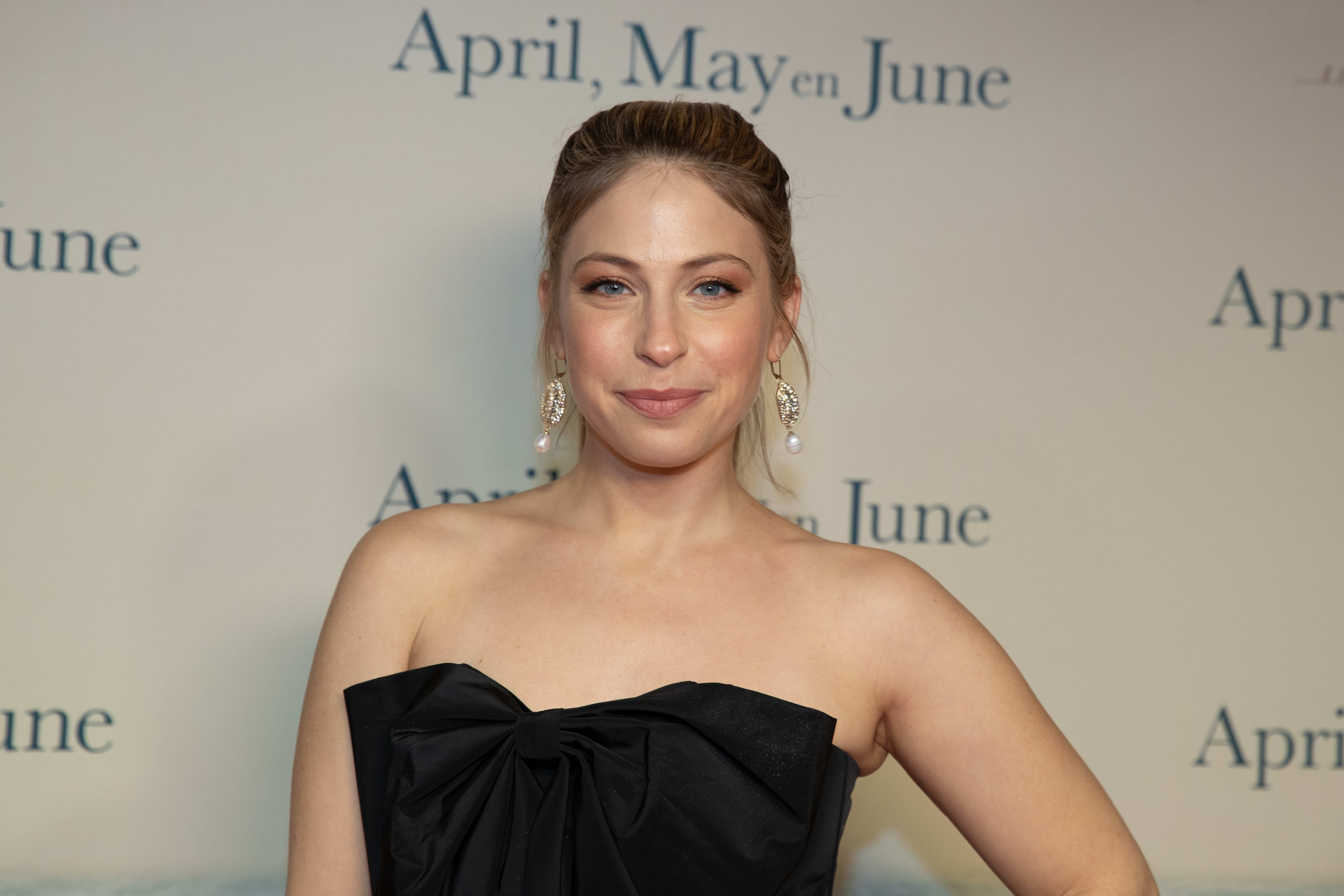 Actrice Sarah Chronis is zwanger