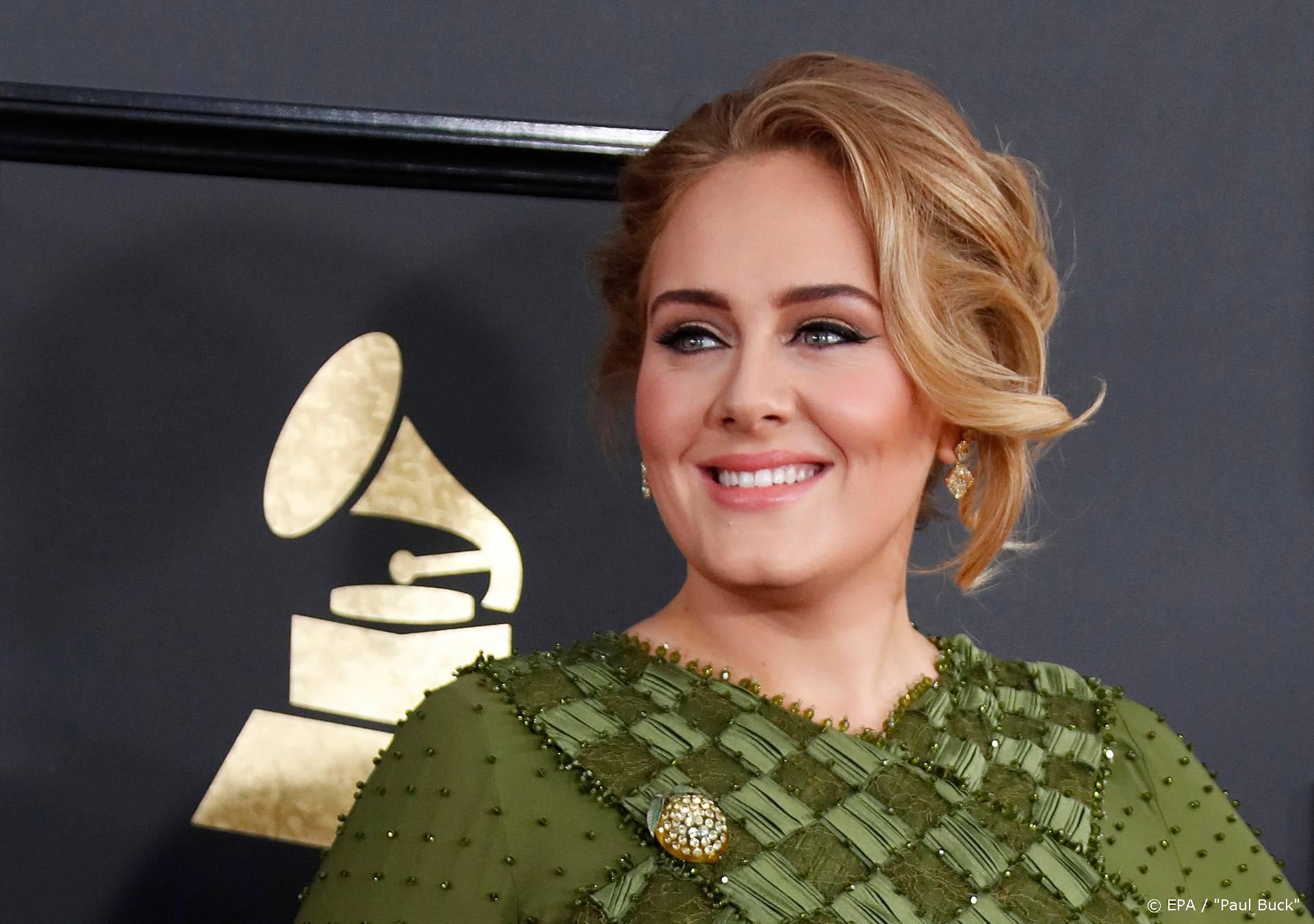 Adele spreekt zich uit over dood George Floyd