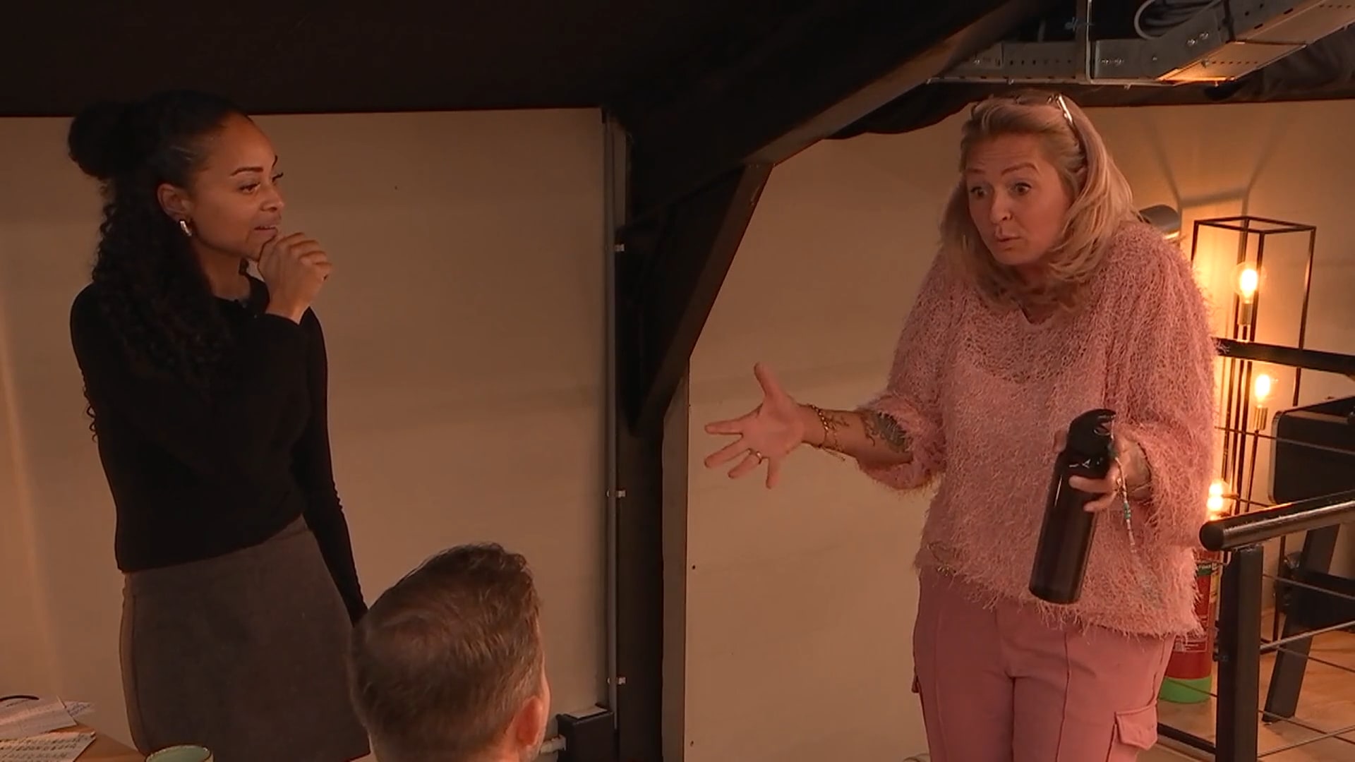 Paul en Nancy storen zich mateloos aan elkaar: "ik ga keffen voor jou"