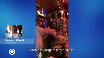 André Hazes duikt op in klein café
