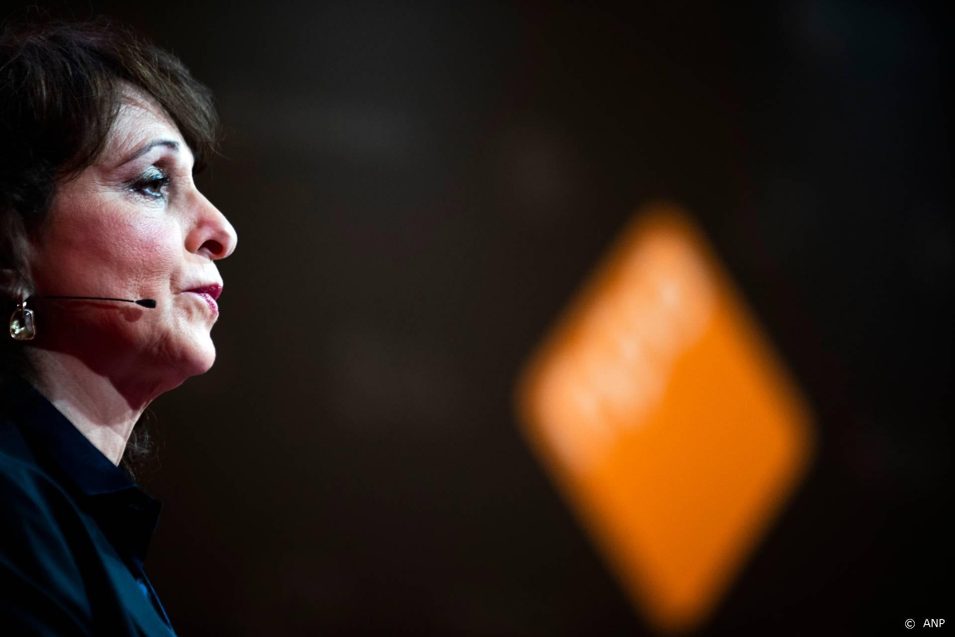Publieke omroepmedewerkers willen meer vaste contracten