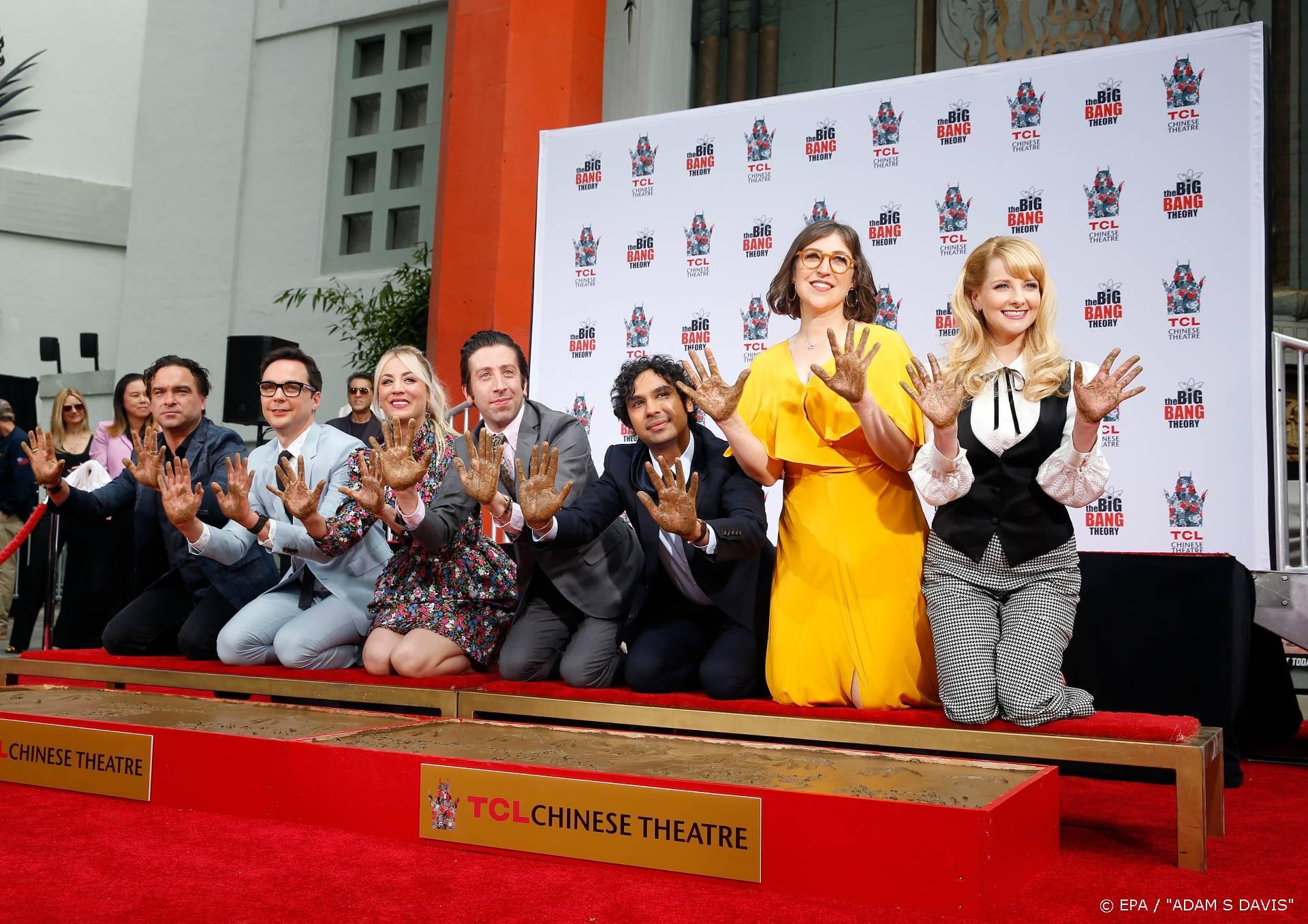 Big Bang Theory-actrice bevalt facetimend met man van zoon