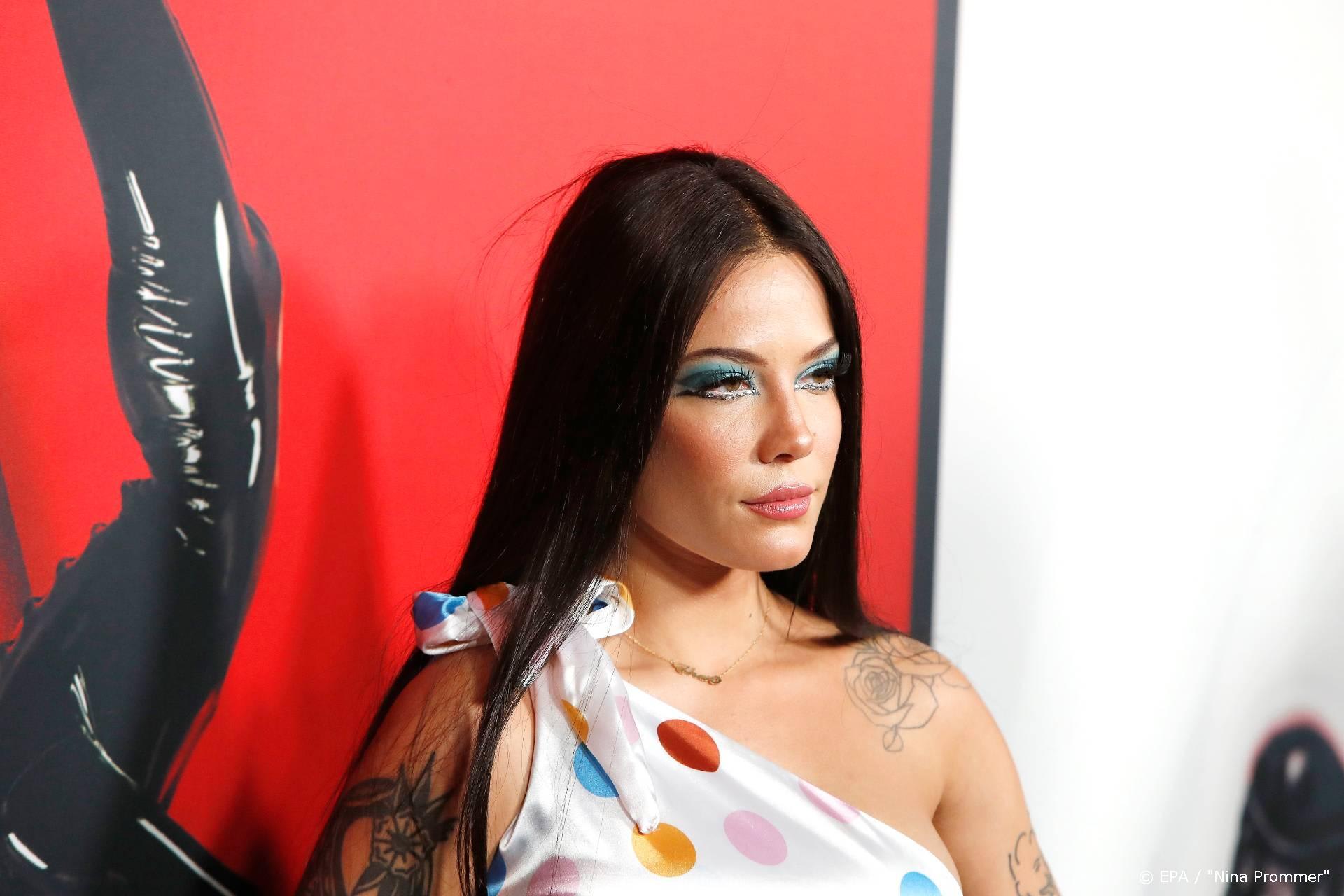 Halsey neemt het op voor bipolaire Kanye