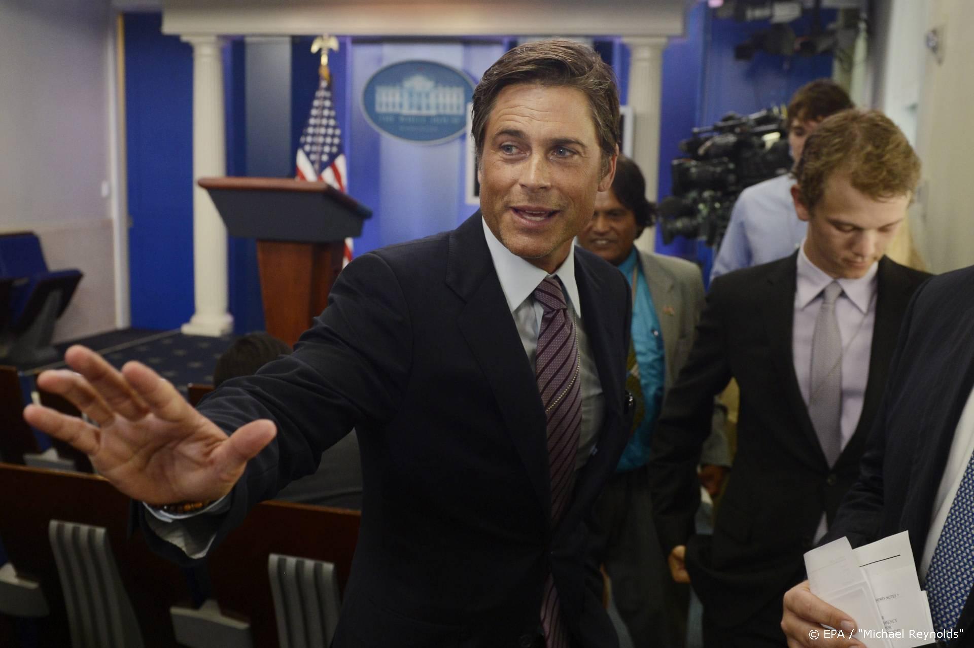 West Wing-cast spoort Amerikanen aan te gaan stemmen