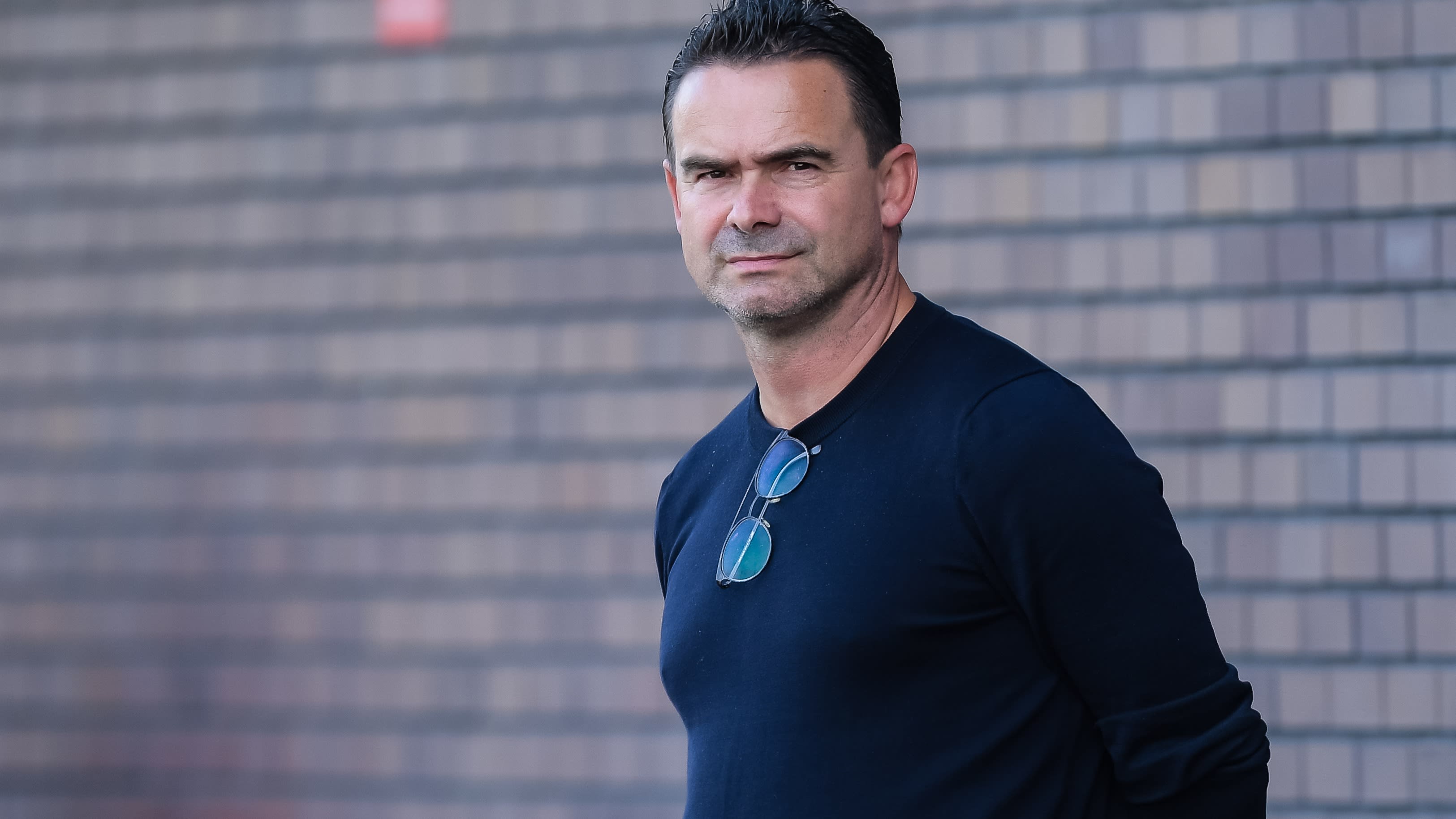 Ajax-voetbalsters melden zich als slachtoffers van Marc Overmars