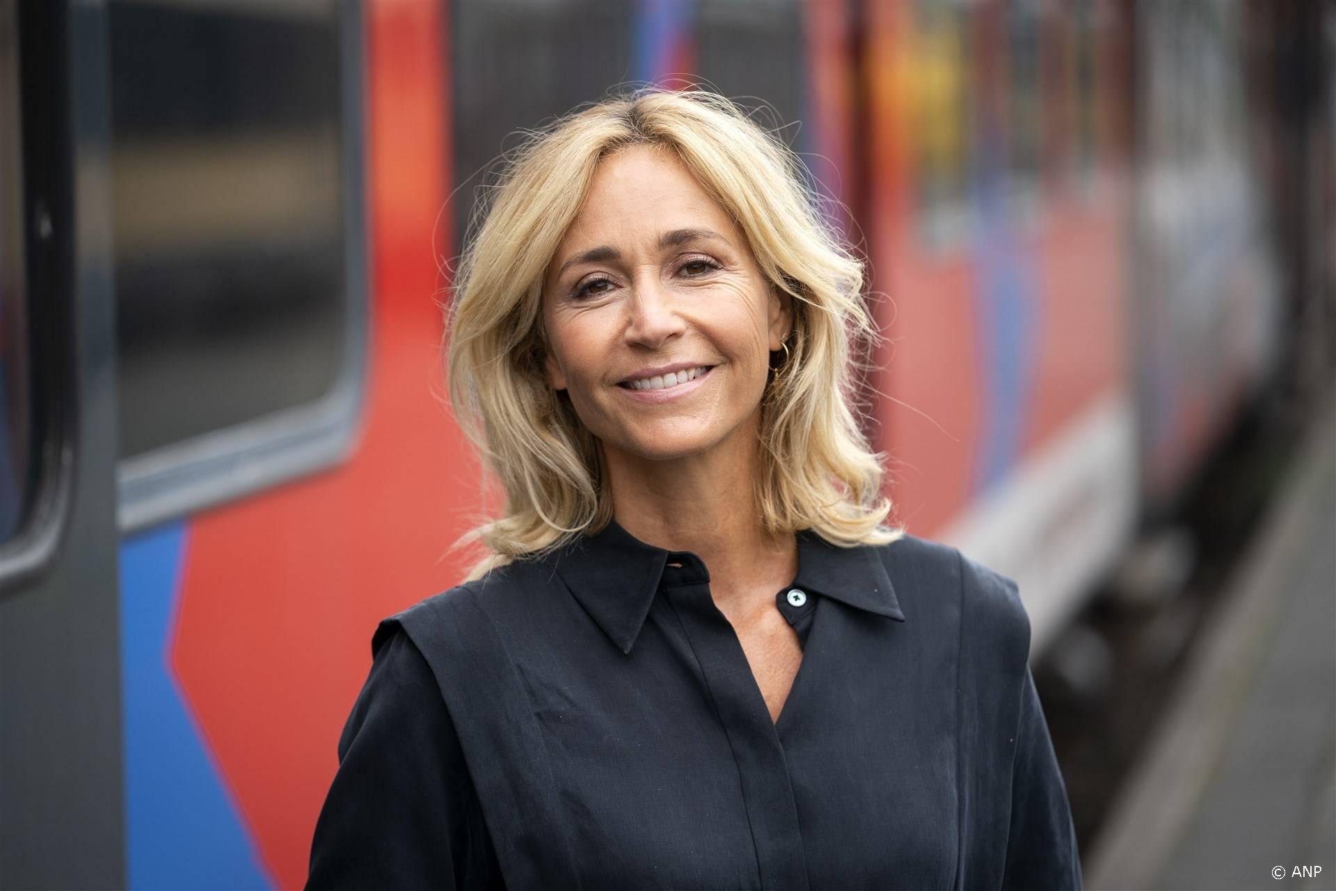 Wendy van Dijk staat emotioneel stil bij verschrikkelijk verlies 