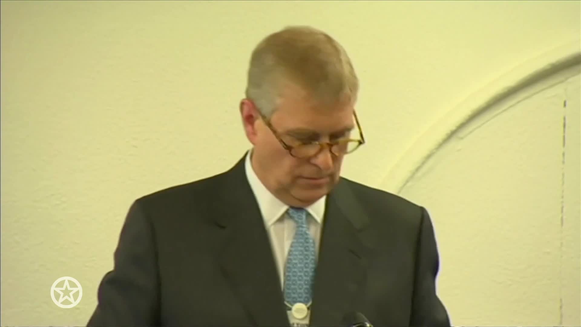 Prins Andrew schikt