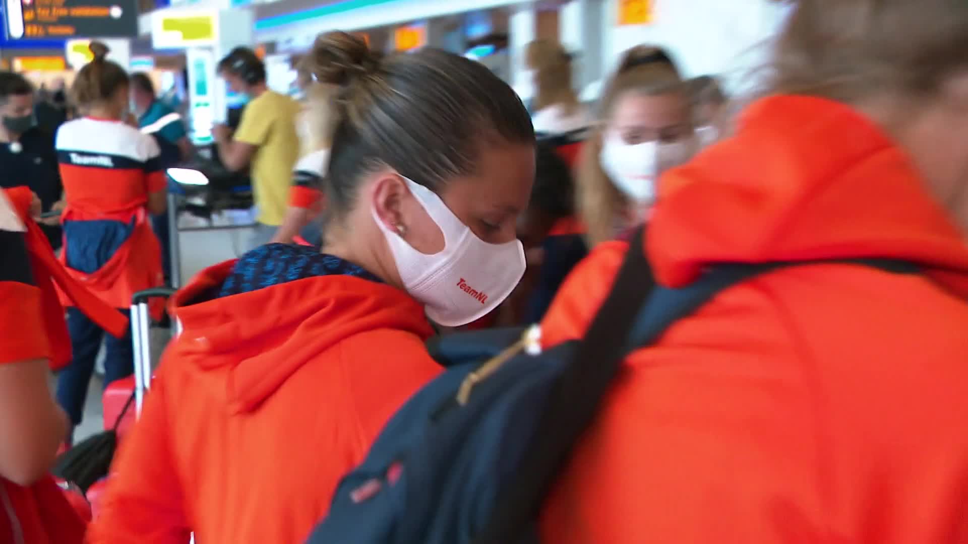 Bondscoach Sarina Wiegman reageert op blessure Sherida Spitse