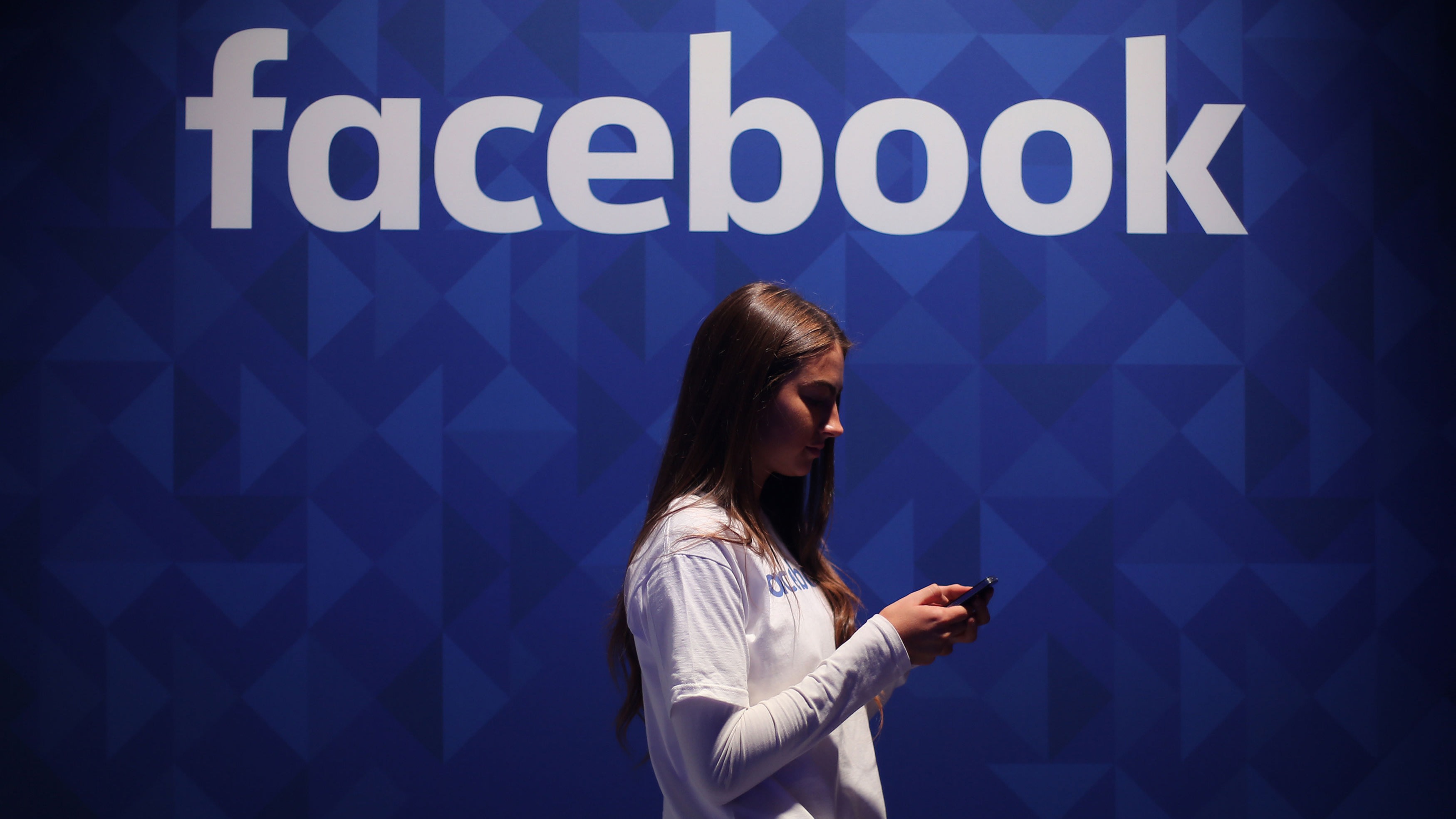 Facebook-gegevens van 533 miljoen gebruikers weer op straat