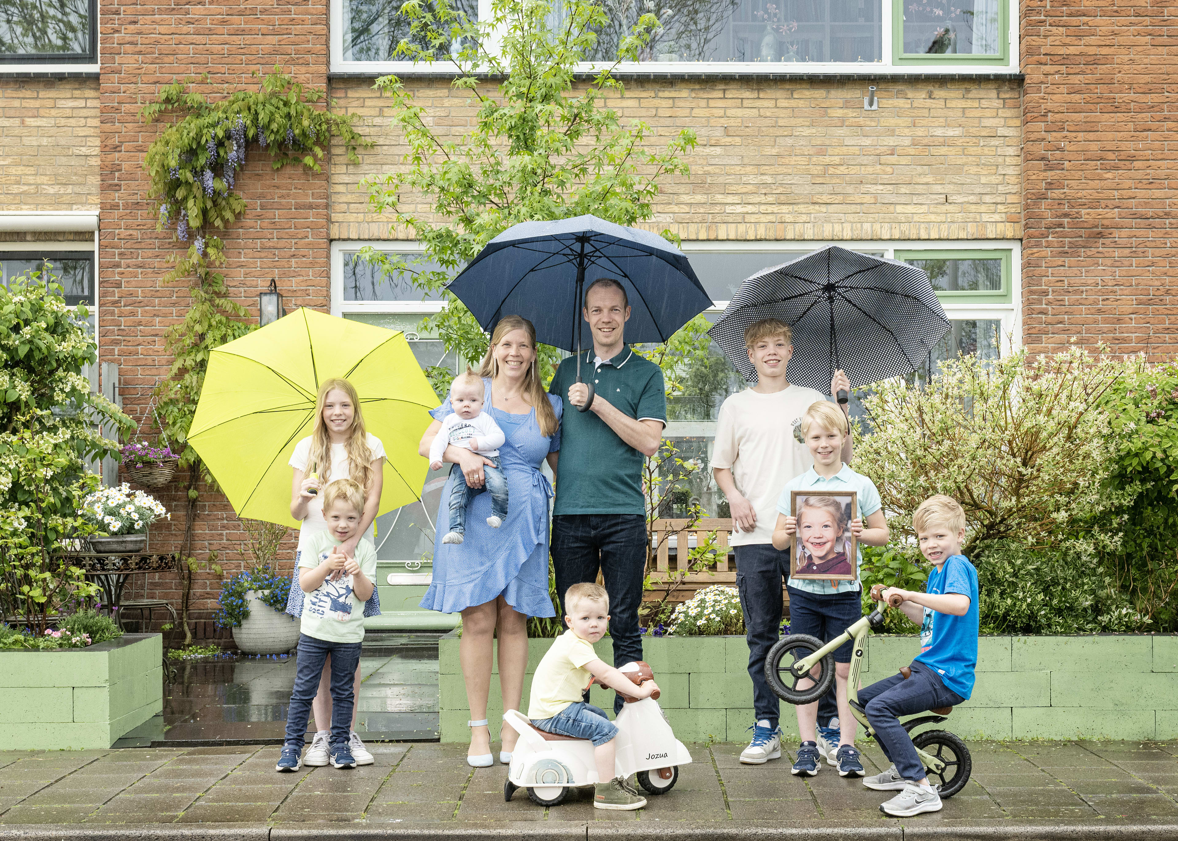 Een Huis Vol-gezin herdenkt overleden dochtertje