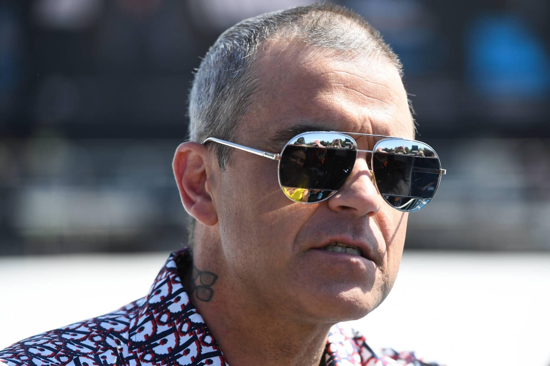 Robbie Williams gaat deze Nederlandse samenwerking aan