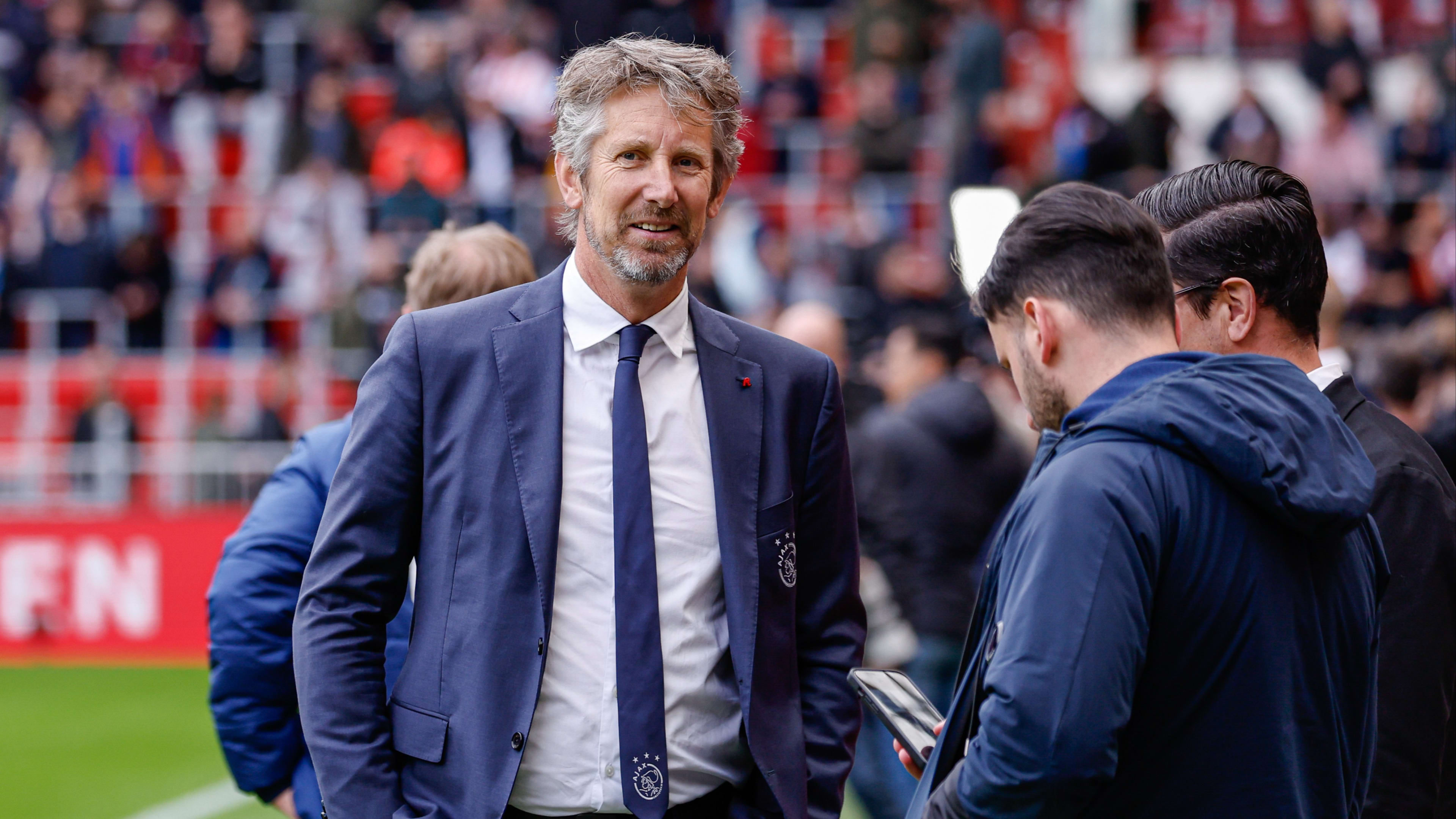 Ajax geeft update over de gezondheid Edwin van der Sar: 'Stabiel' 