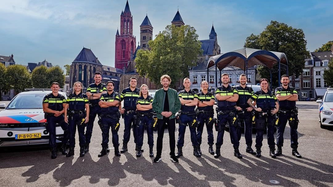 Geweldig nieuws voor liefhebbers van Ewout Genemans' 'Bureau'-reeks 