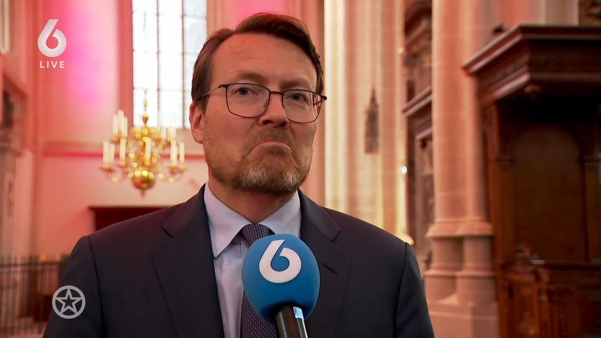 Constantijn reageert op beschuldigingen wangedrag van Laurentien