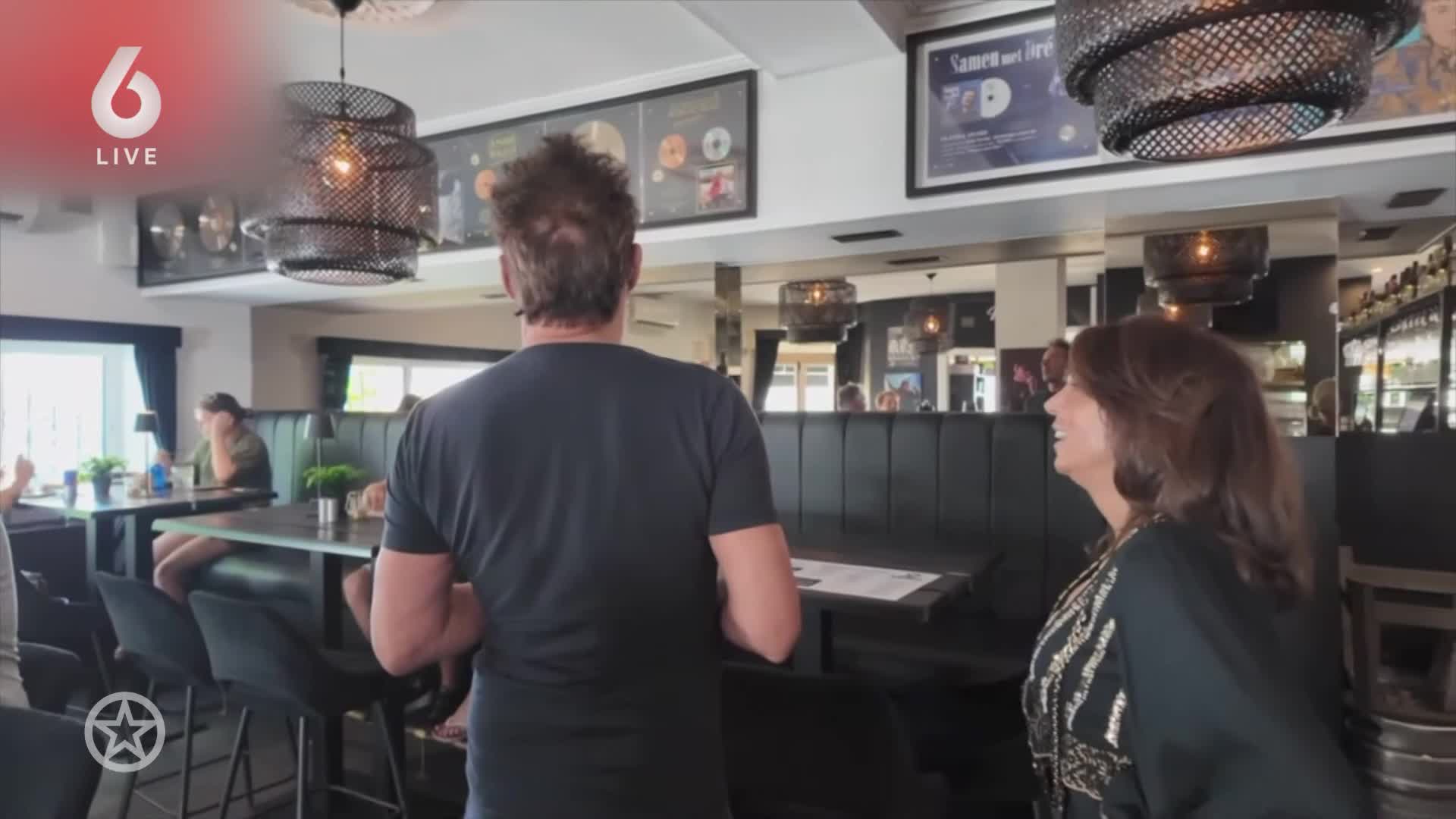 Gerard Joling op bezoek bij restaurant van Rachel Hazes