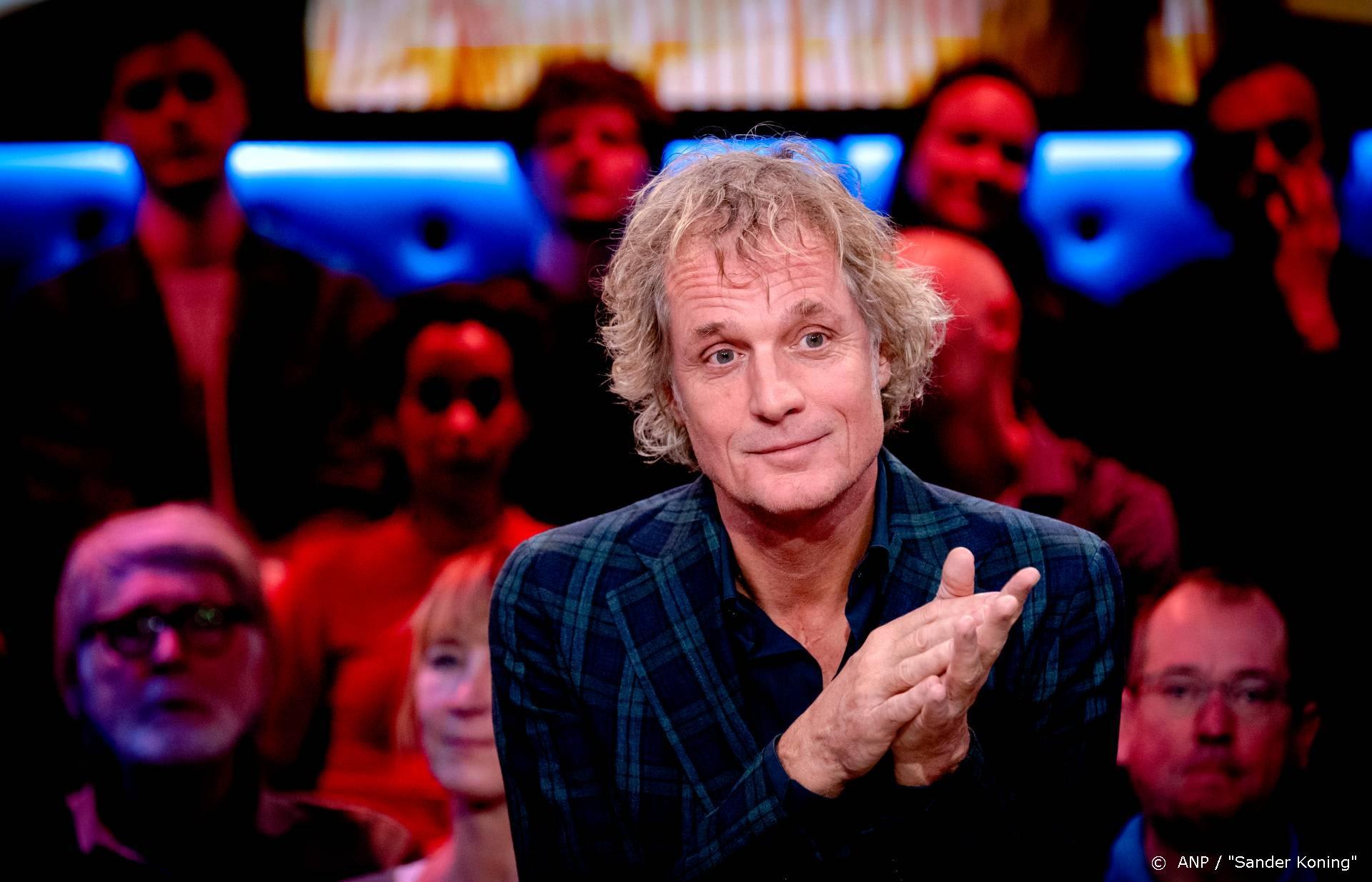 Jeroen Pauw en Fidan Ekiz presenteren Op1 zondag vanuit Uden