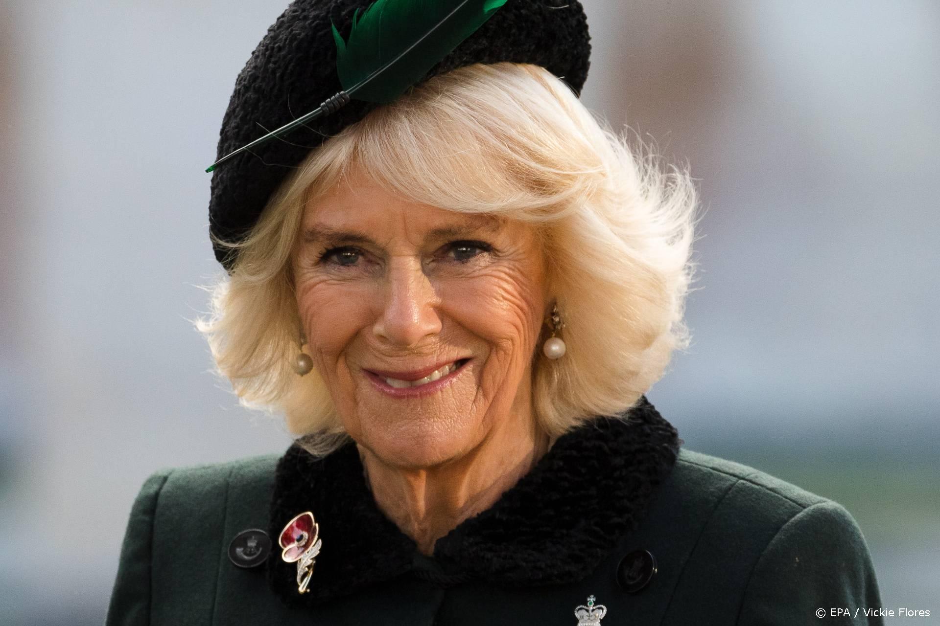 'Camilla draagt kroon koningin-moeder bij kroning Charles'