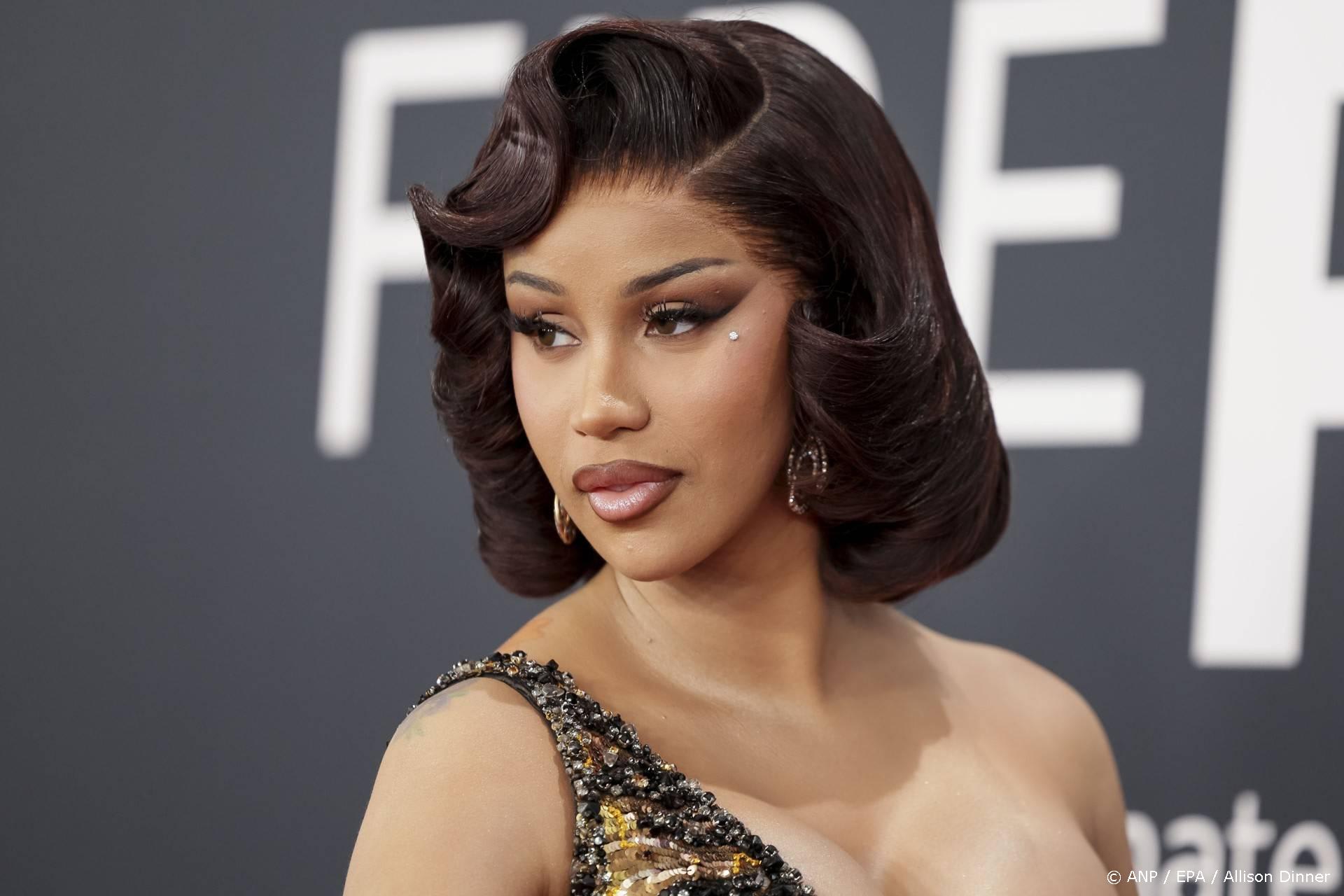 Heftig: Cardi B aangeklaagd voor mishandeling