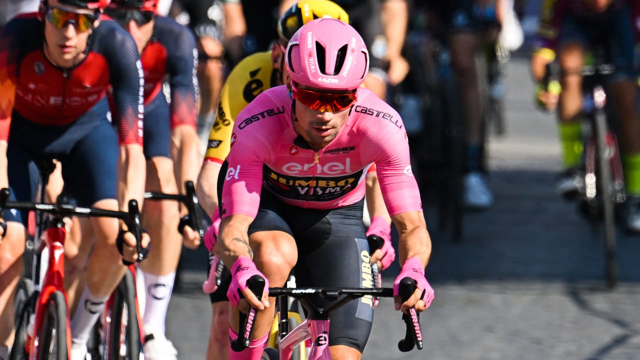 Roglic (Jumbo-Visma) verzekert zich van eindzege in Giro d'Italia
