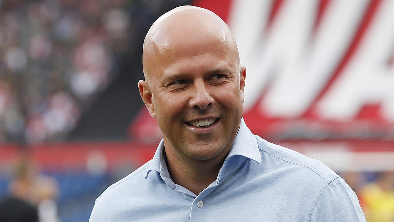 Officieel: Liverpool presenteert Arne Slot als nieuwe hoofdcoach