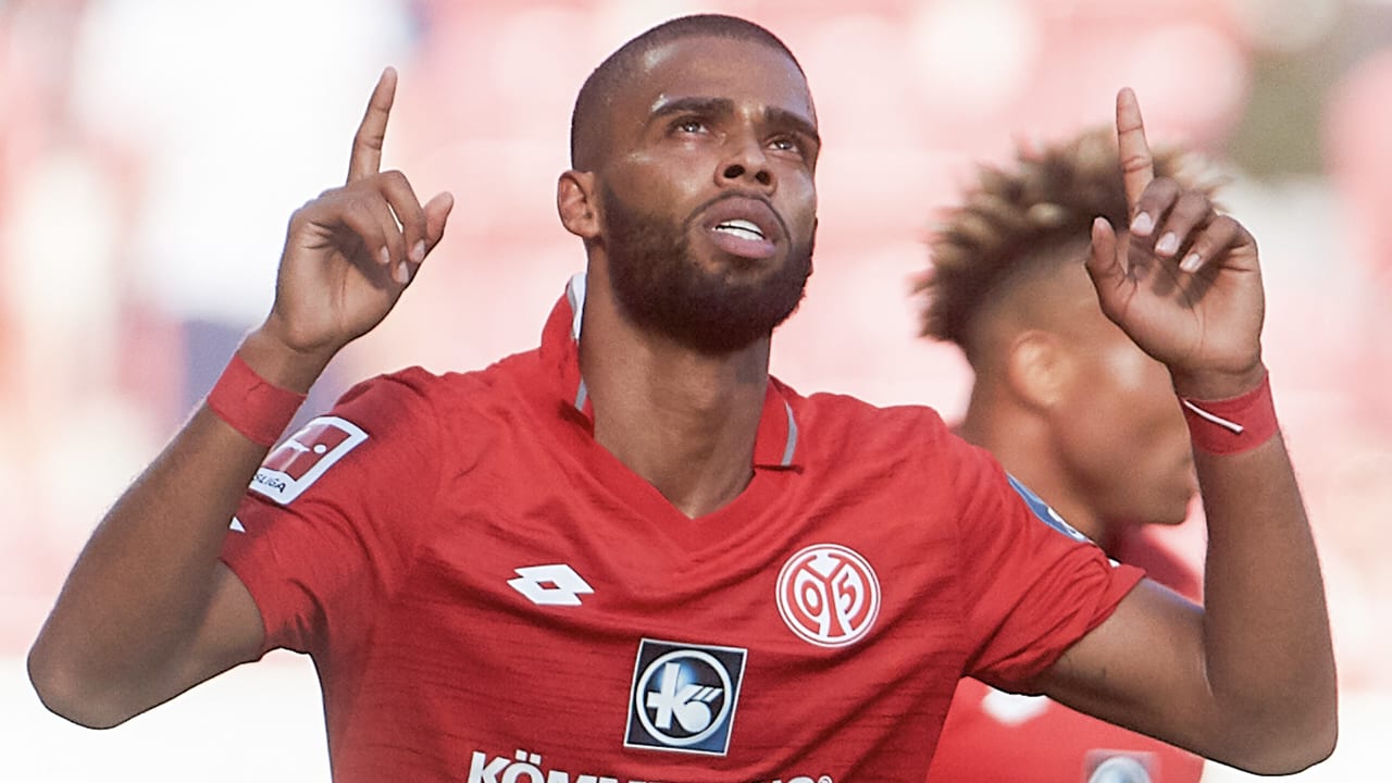St. Juste bezorgt Mainz eerste zege