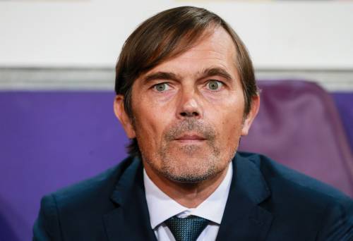 Cocu kondigt debuut Rooney bij Derby County aan