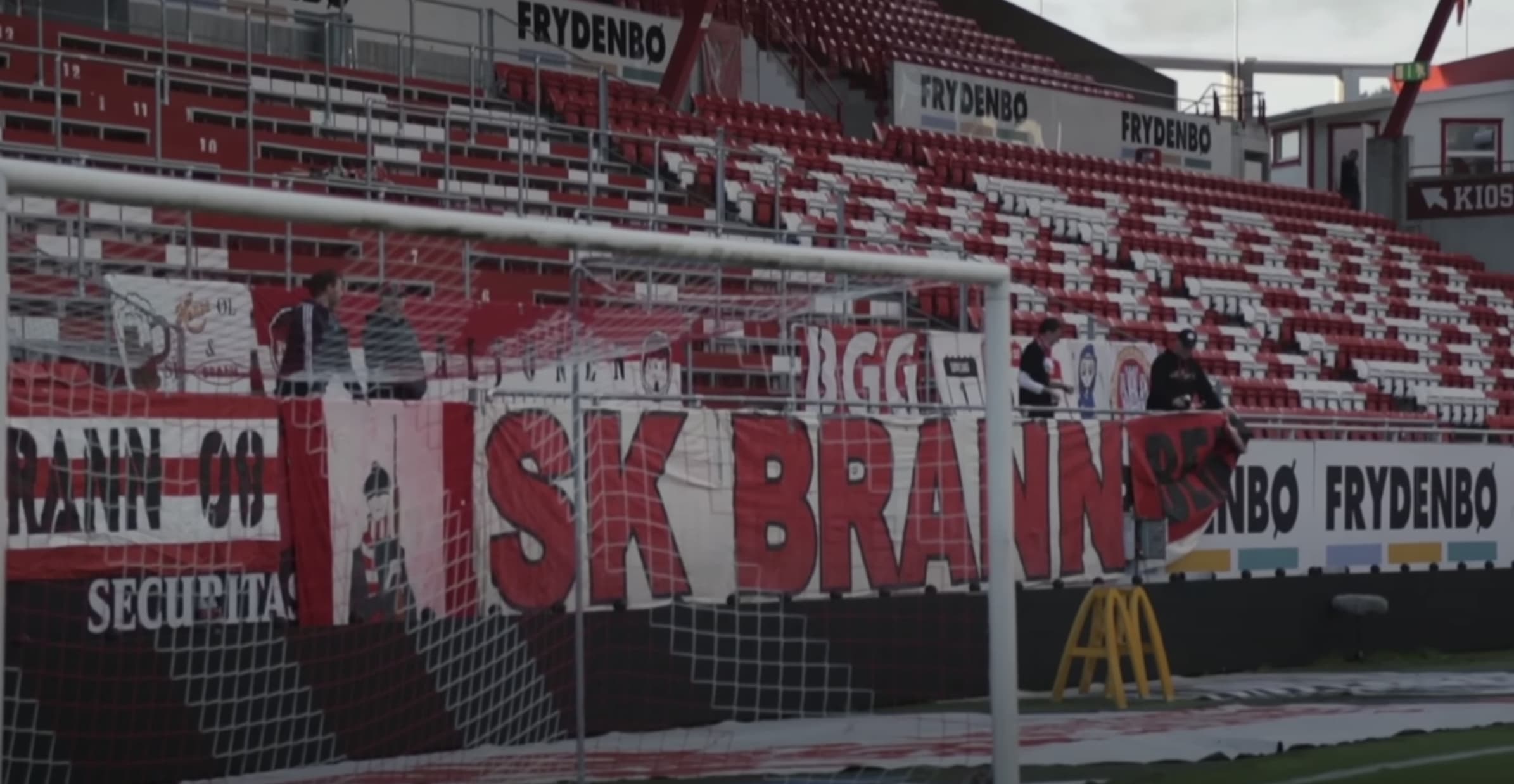 Spelers SK Brann komen met verklaring na seksfeest in stadion 
