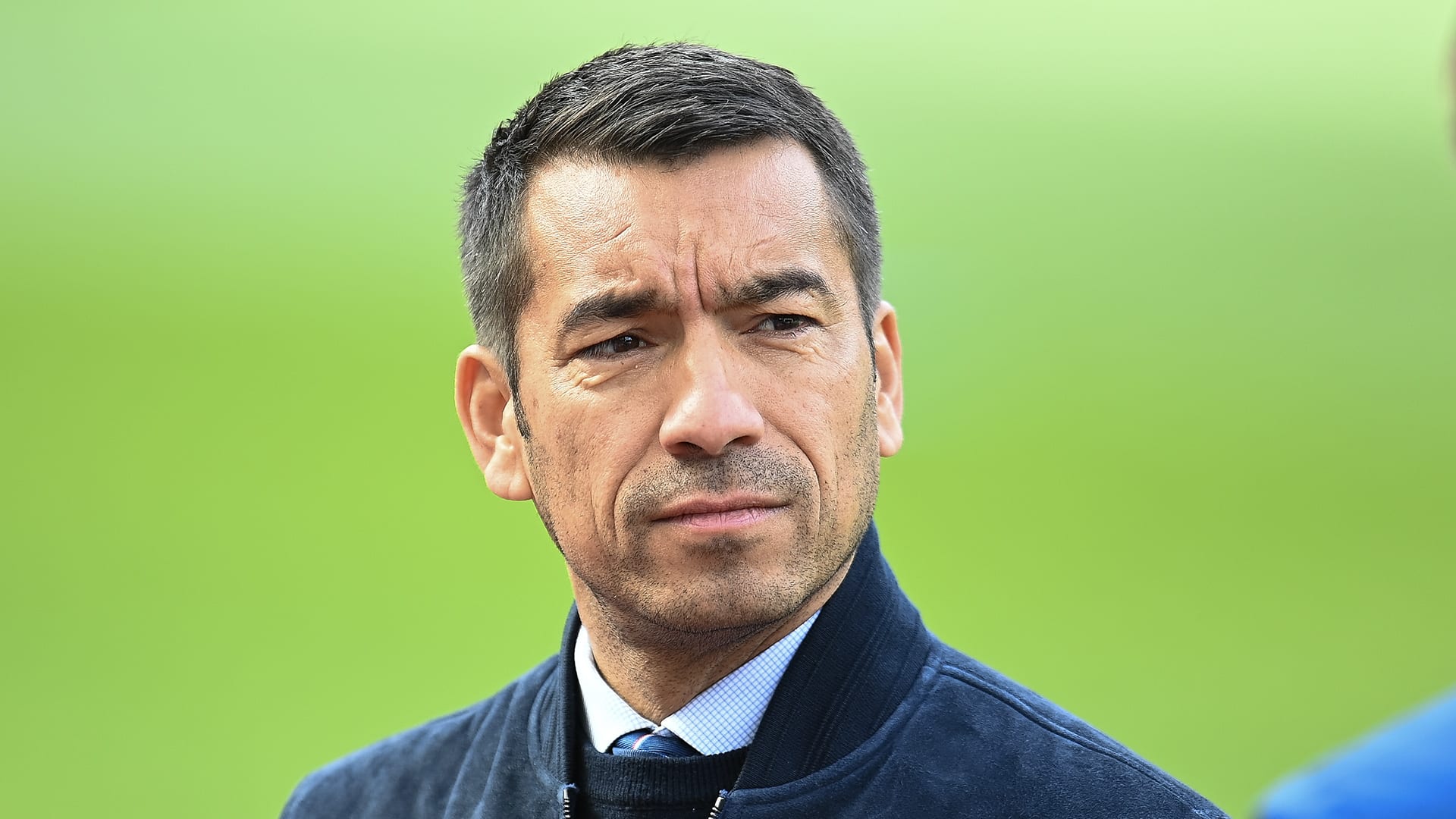 Van Bronckhorst staat niet open voor terugkeer bij Feyenoord: ‘Voor mij geen optie’