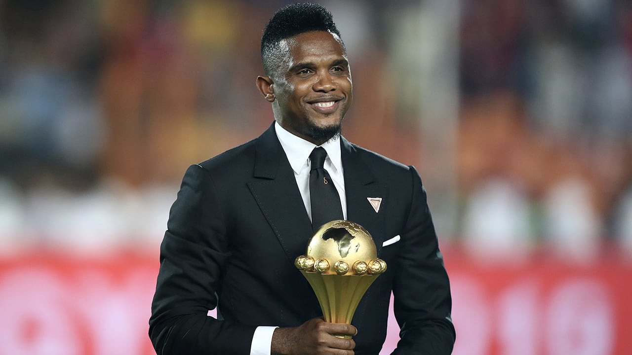 38-jarige Eto'o beëindigt voetballoopbaan