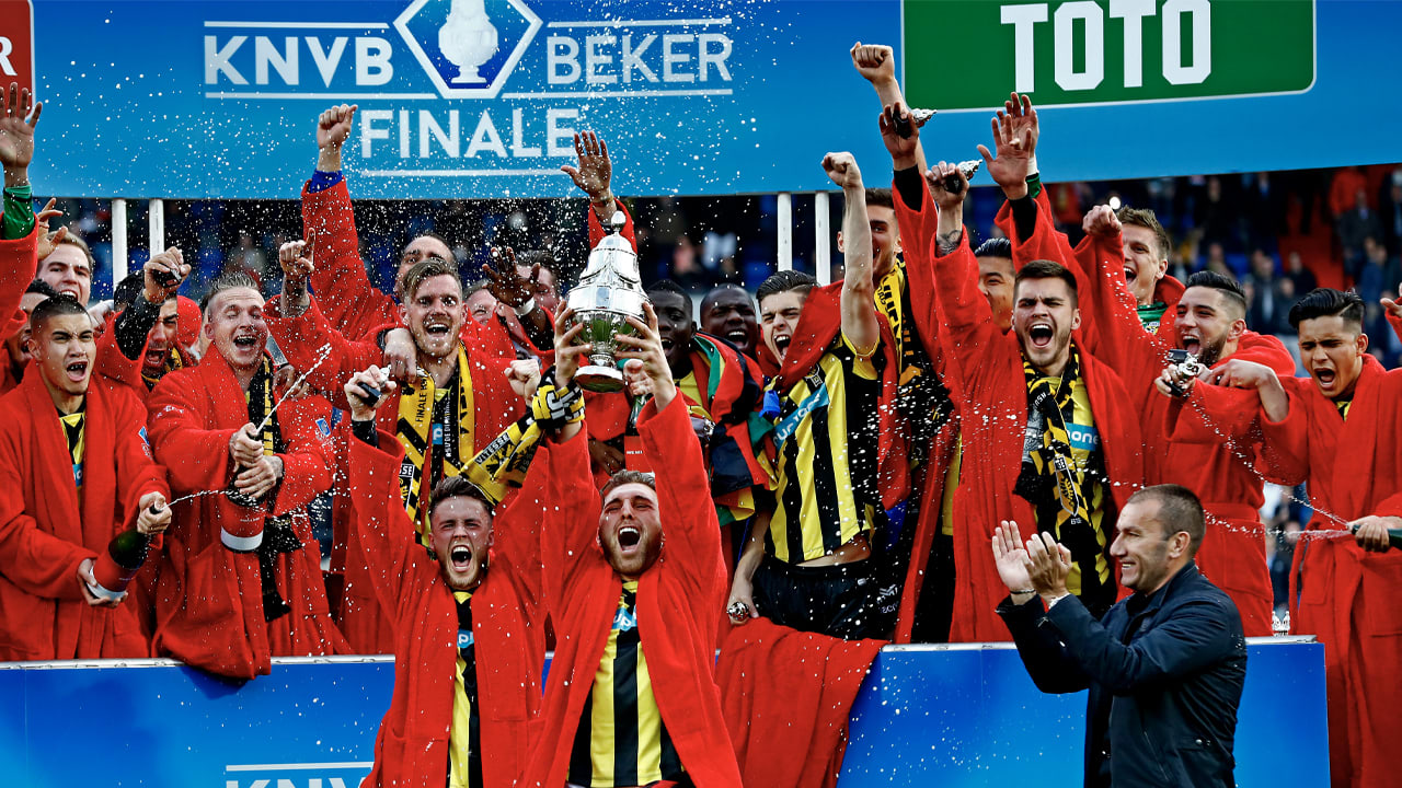 Vandaag in 2017: Vitesse boekt historische bekerwinst