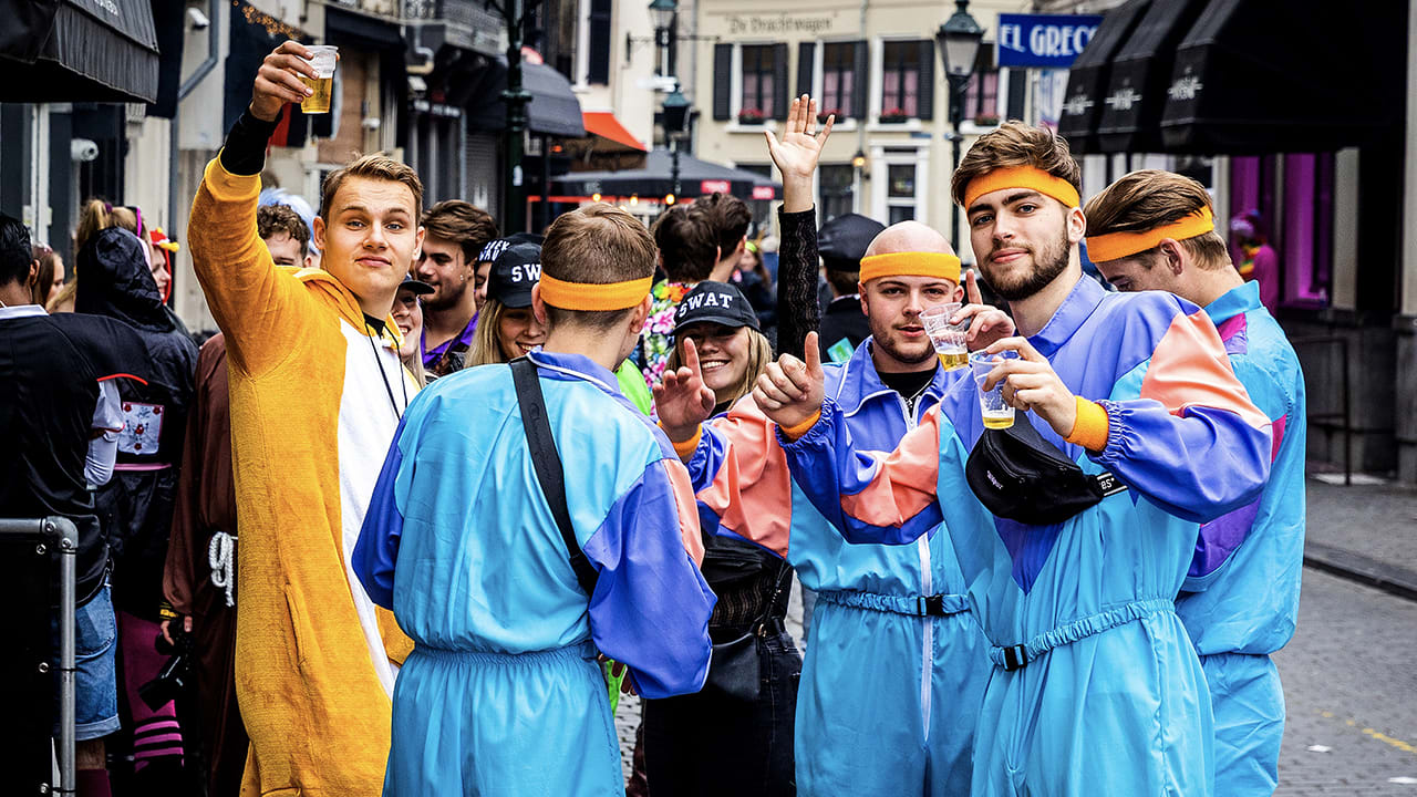 Flinke verschillen in bierprijzen tijdens carnaval: waar is een biertje het goedkoopst?