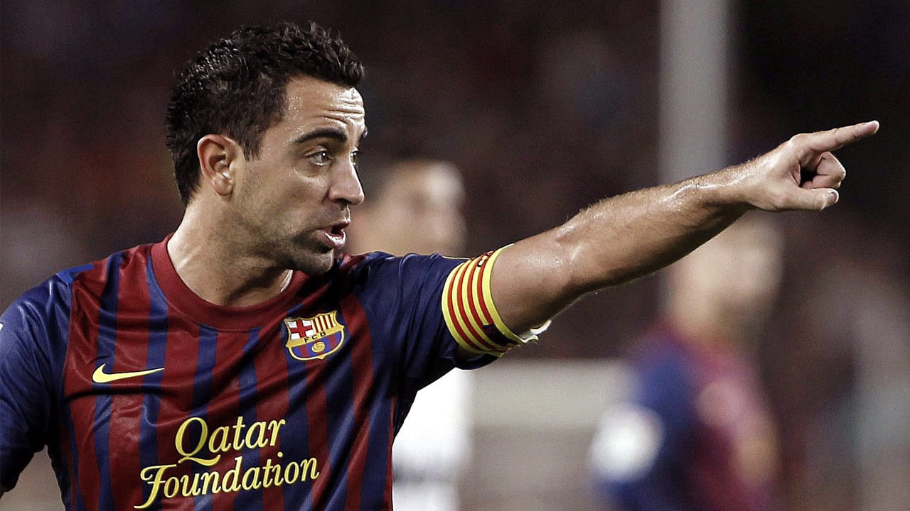 Xavi flirt opnieuw met terugkeer naar Barcelona: 'Ik wil ze aan het winnen krijgen' 