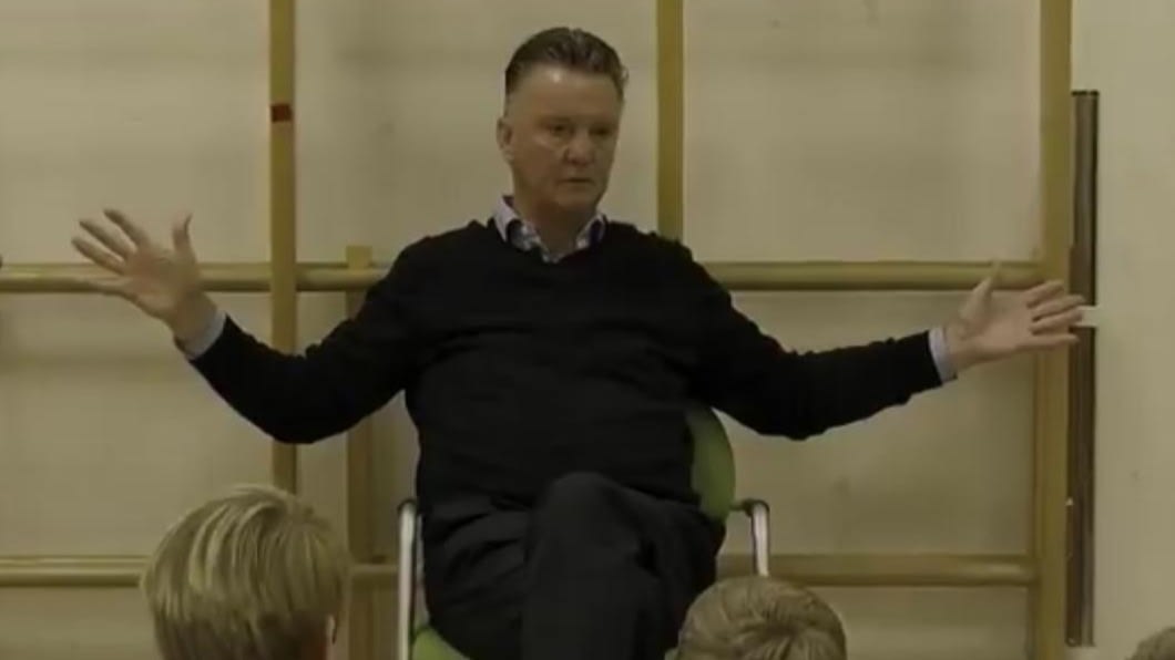 GOUD! Van Gaal tegenover basisschoolkinderen: 'Ik heb dan ook meestal gelijk' 